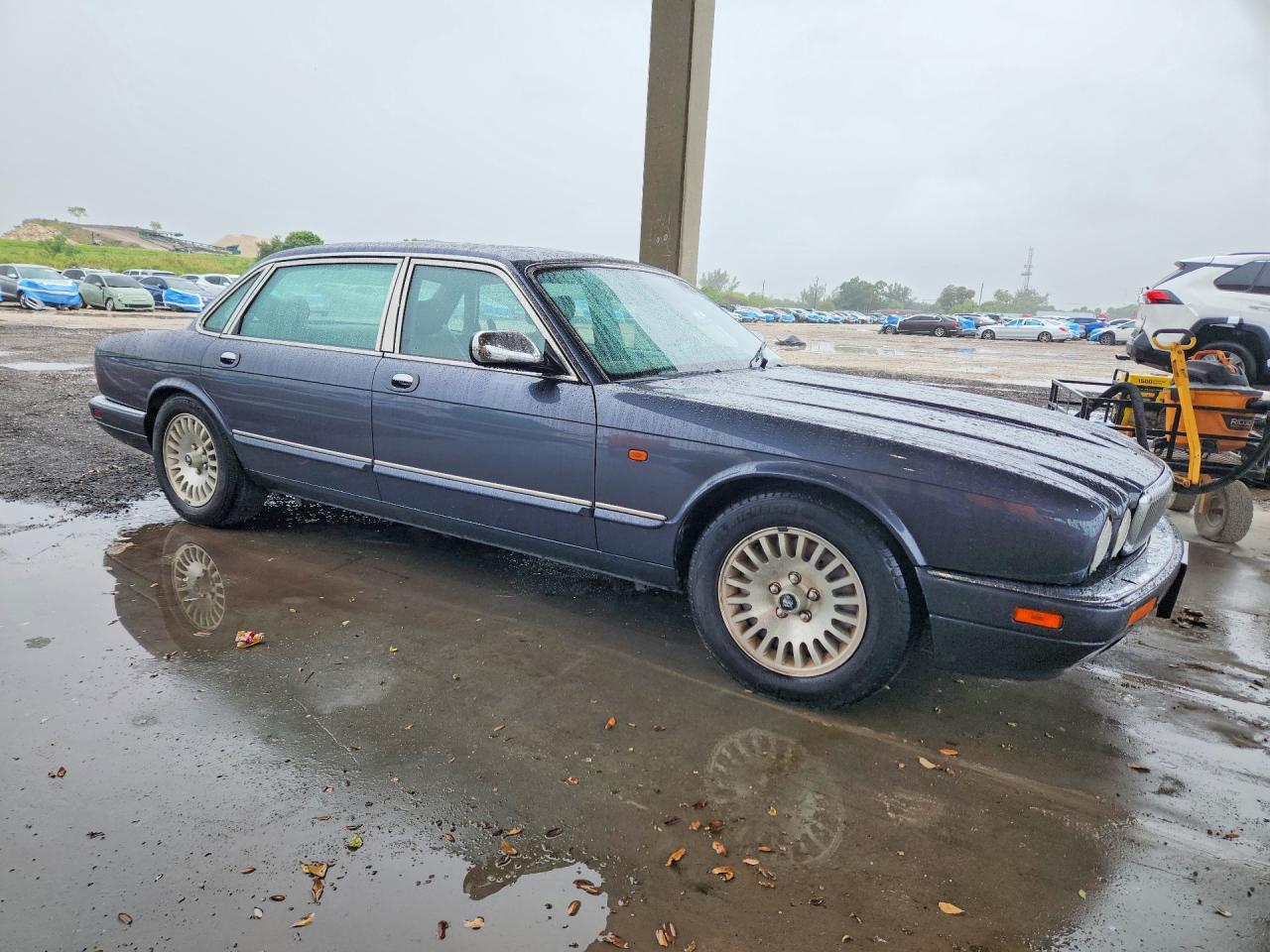 1996 Jaguar Vandenplas Gray vin: SAJKN6743TC764743