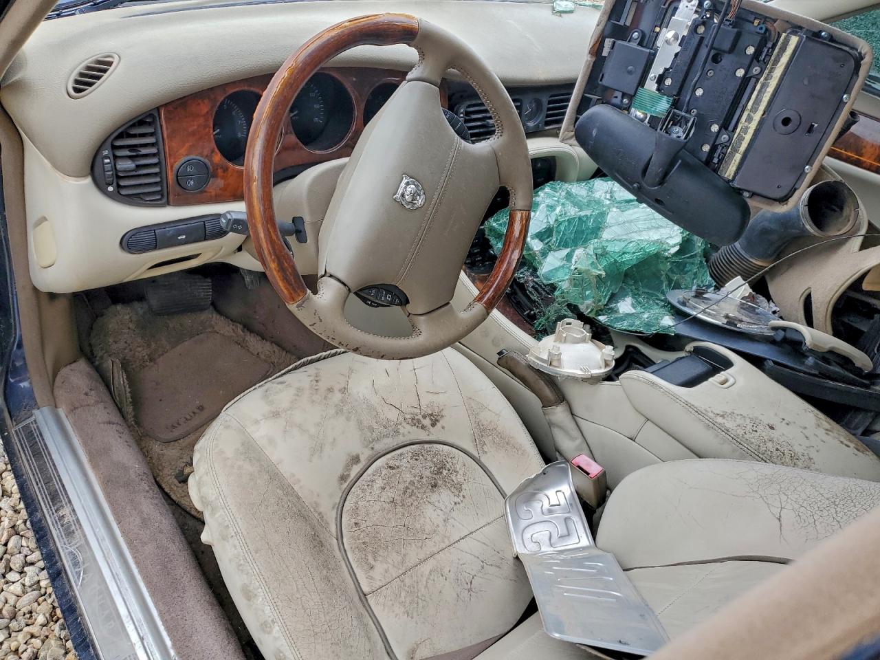 1998 Jaguar Vandenplas Blue vin: SAJKX6243WC831475