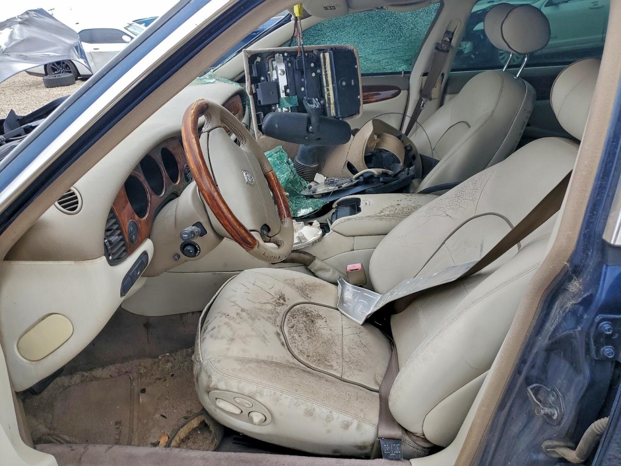 1998 Jaguar Vandenplas Blue vin: SAJKX6243WC831475