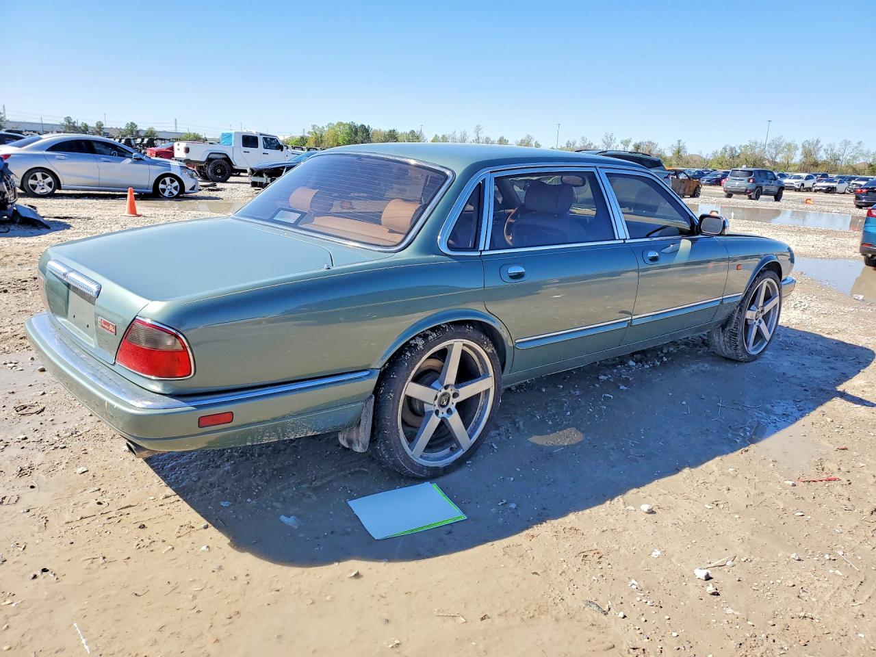 1996 Jaguar Vandenplas Зеленый vin: SAJKX6742TC769765