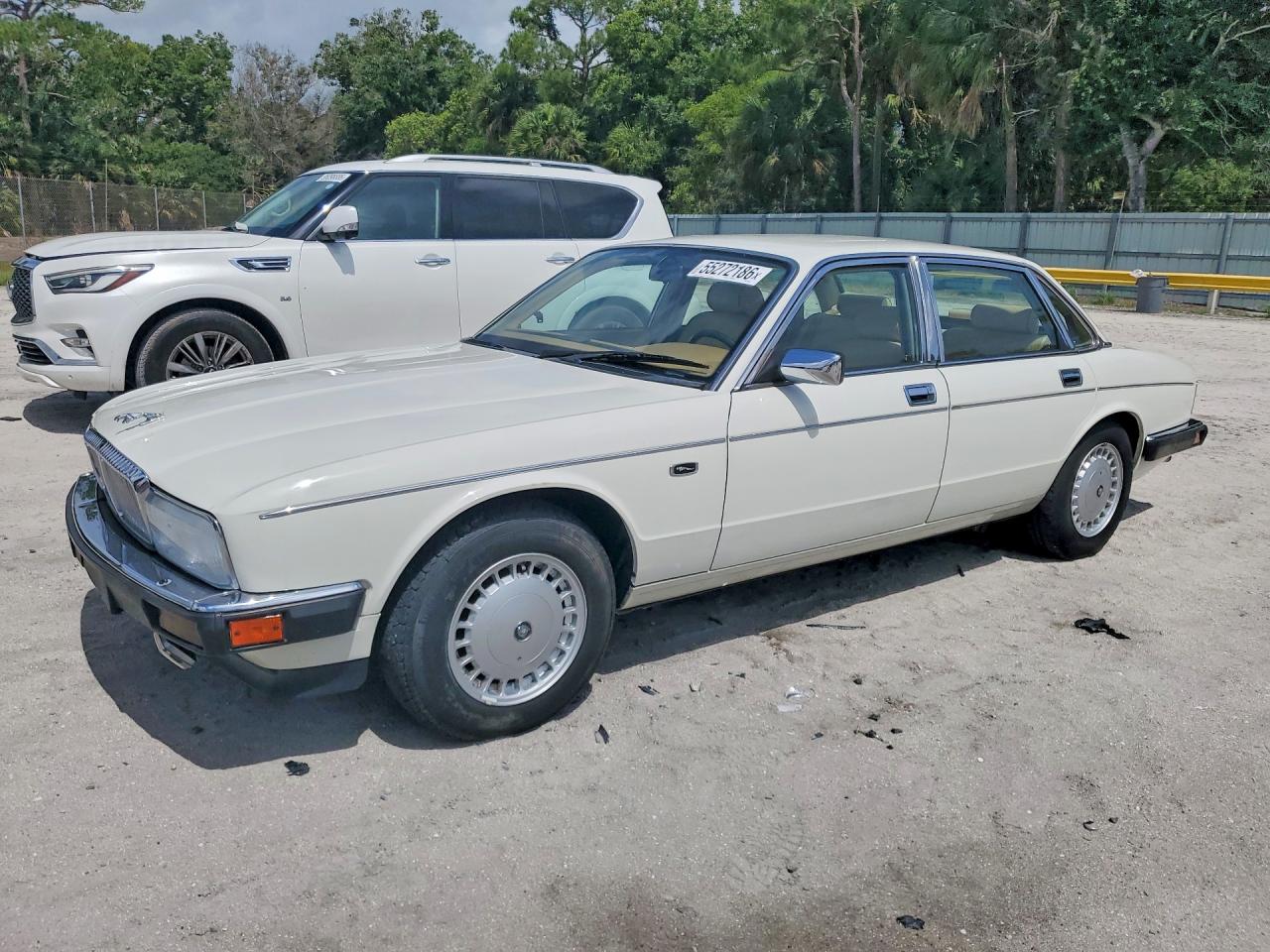 SAJKY1748NC663565