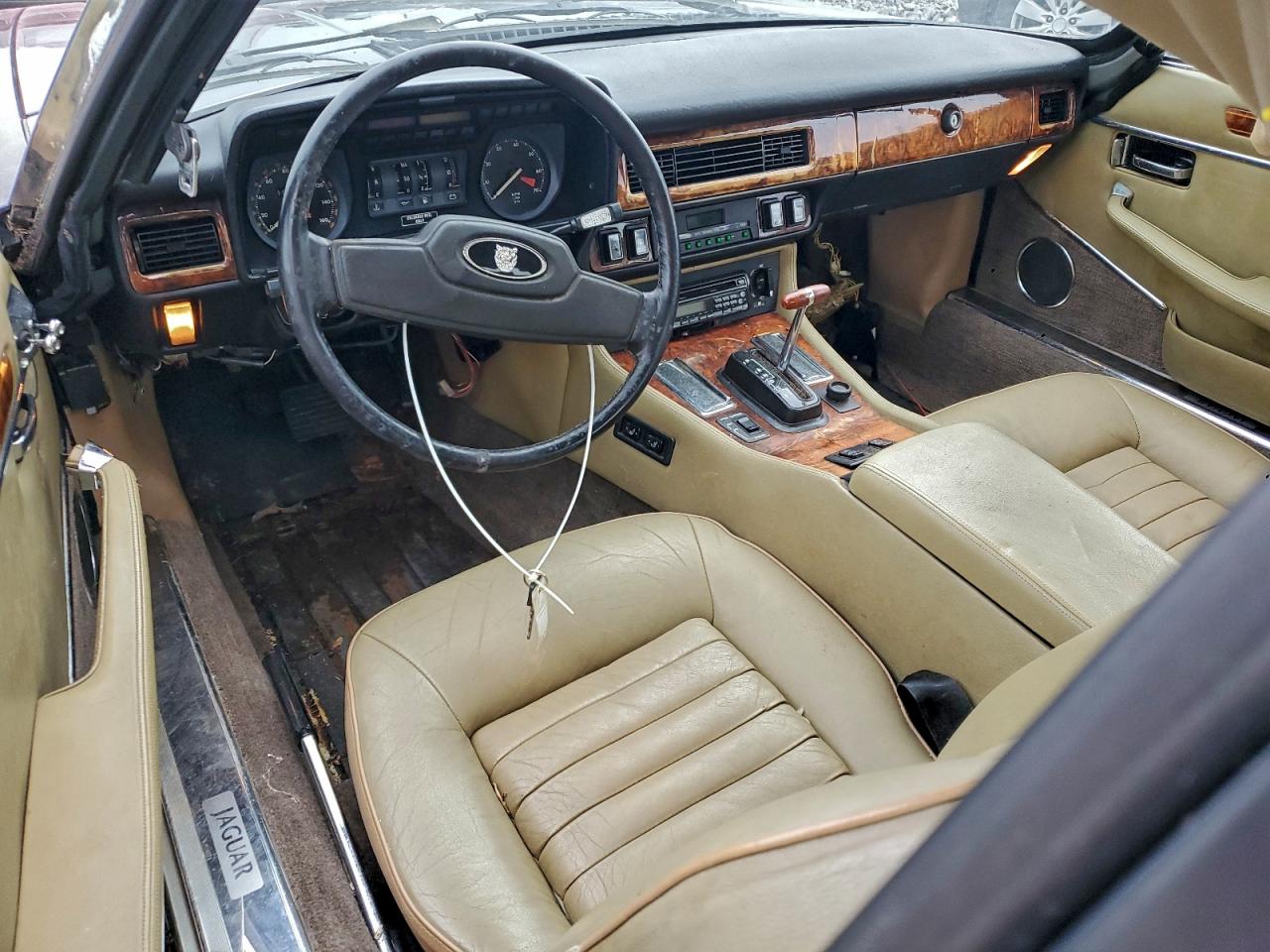 1988 Jaguar Xjs Black vin: SAJNA5847JC140751