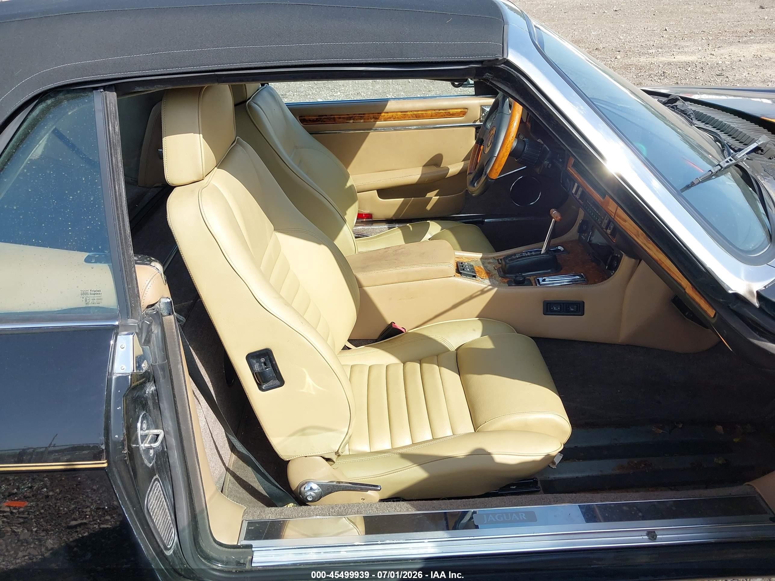 1989 Jaguar Xjs   Черный vin: SAJNV4844KC163601