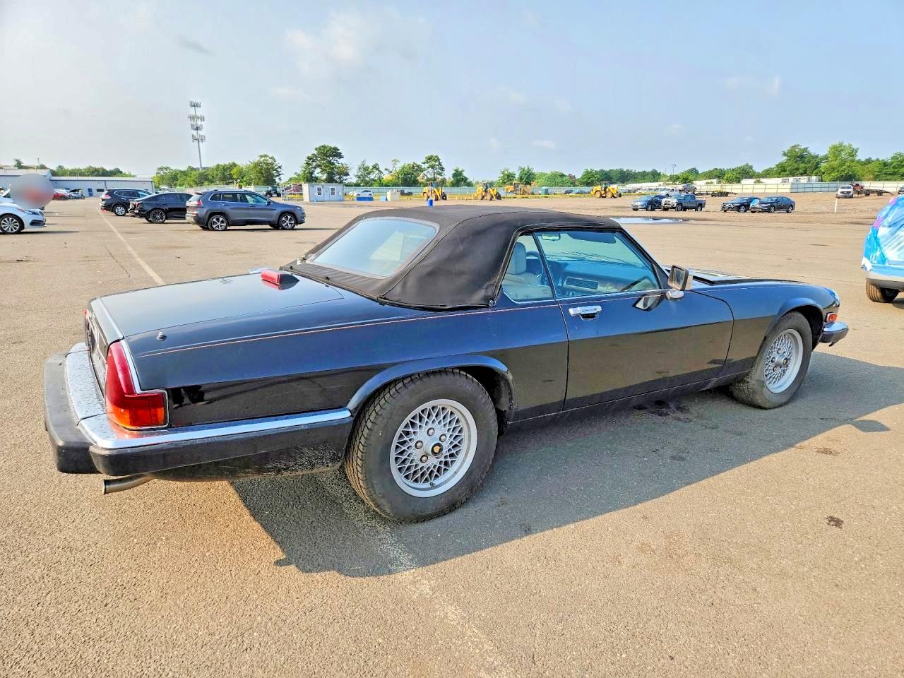 1989 Jaguar Xjs Black vin: SAJNV4845KC152168