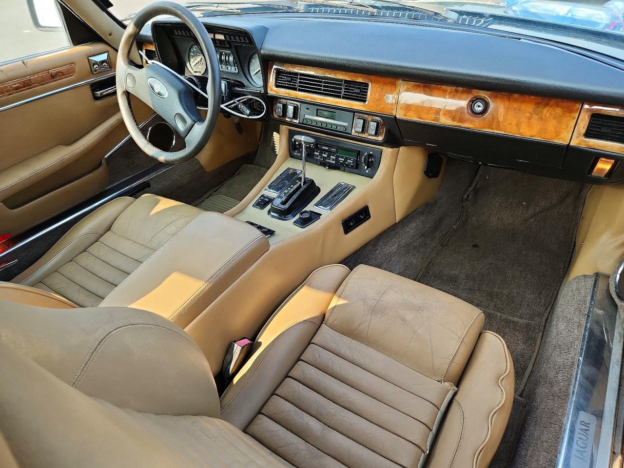 1989 Jaguar Xjs Black vin: SAJNV4845KC152168