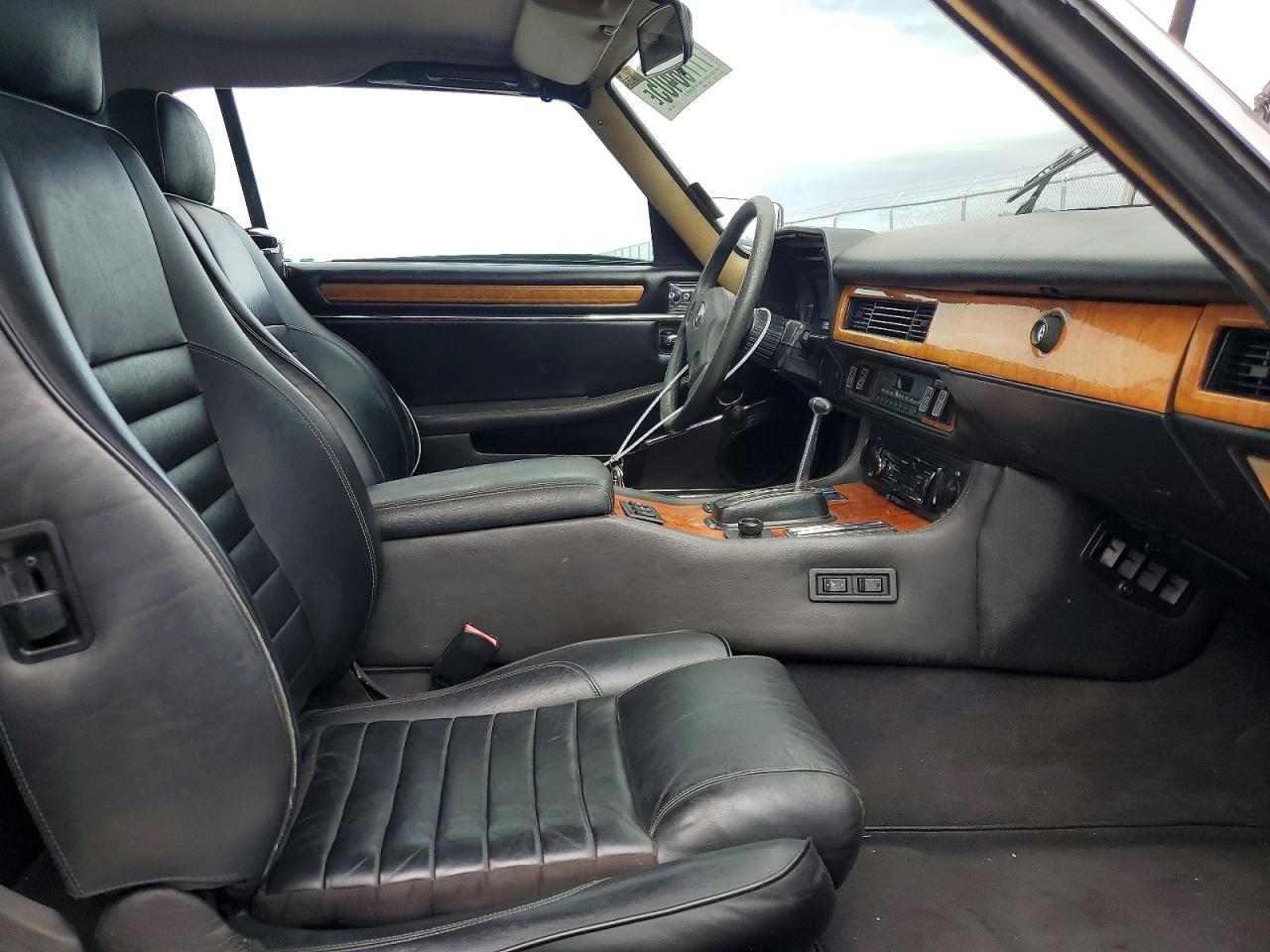 1989 Jaguar Xjs Black vin: SAJNV4848KC154528