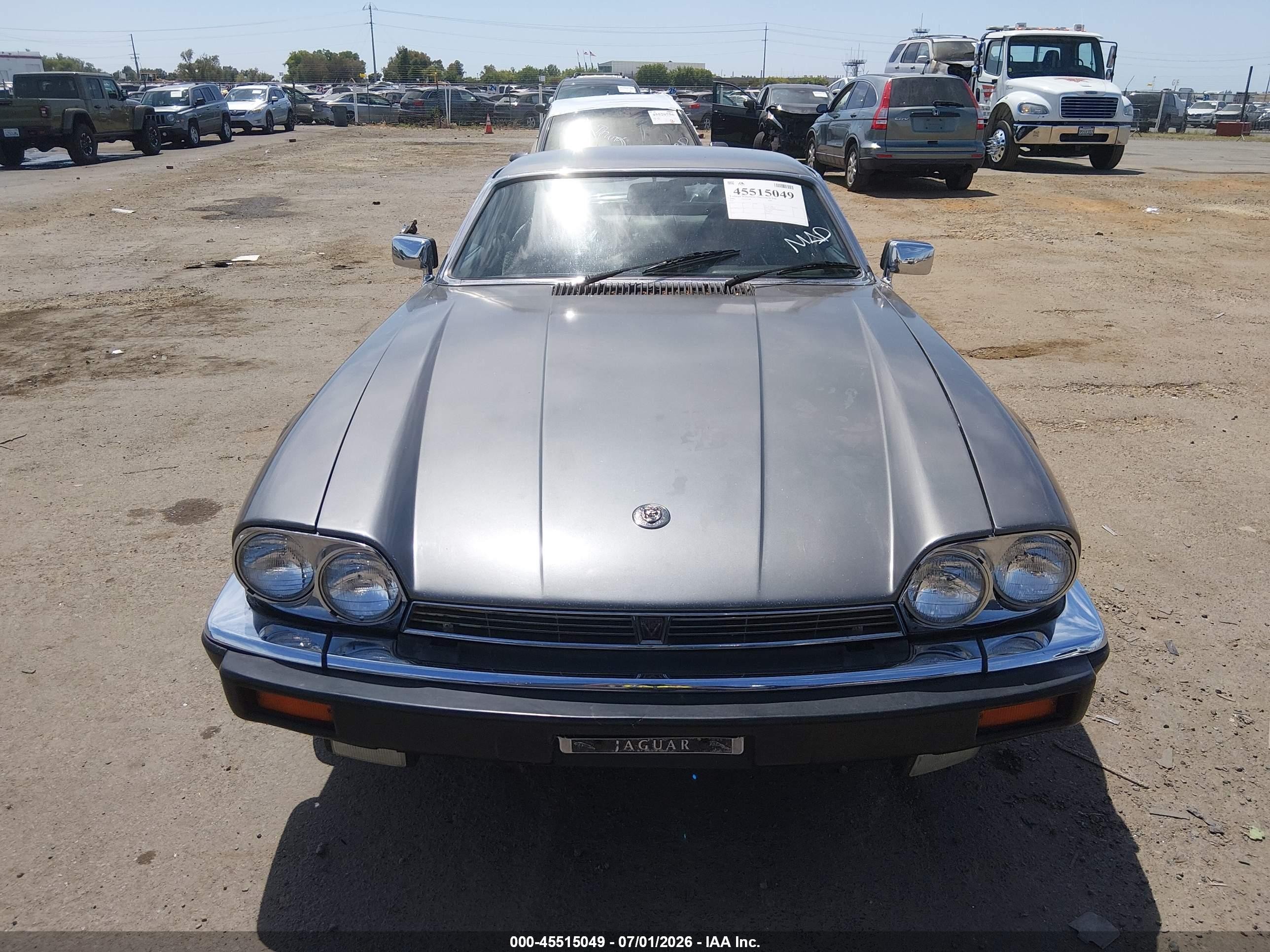 1984 Jaguar Xjs   Серый vin: SAJNV5842EC112852