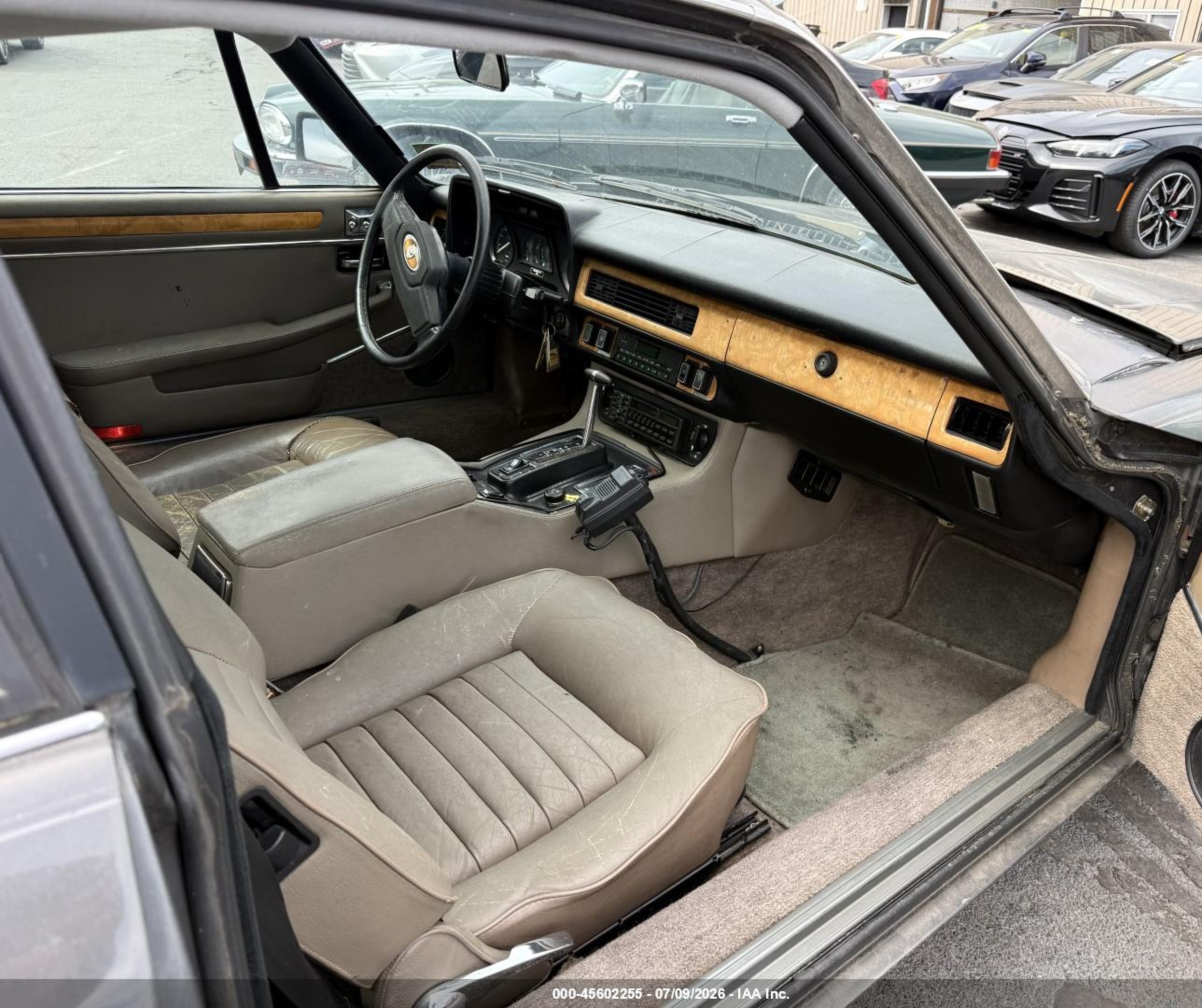 1985 Jaguar Xjs   Silver vin: SAJNV5842FC119317