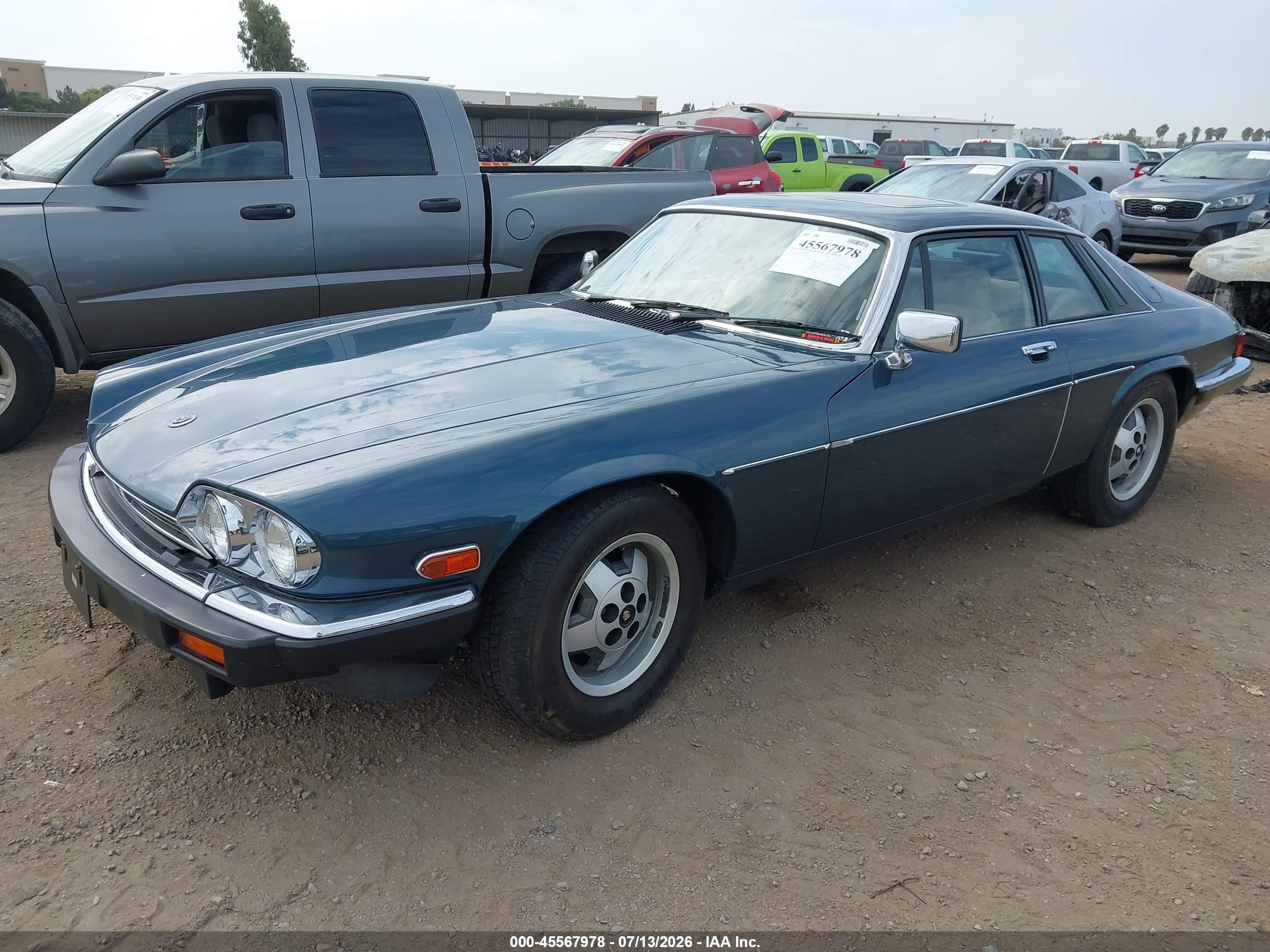 1986 Jaguar Xjs   Синий vin: SAJNV5842GC126964