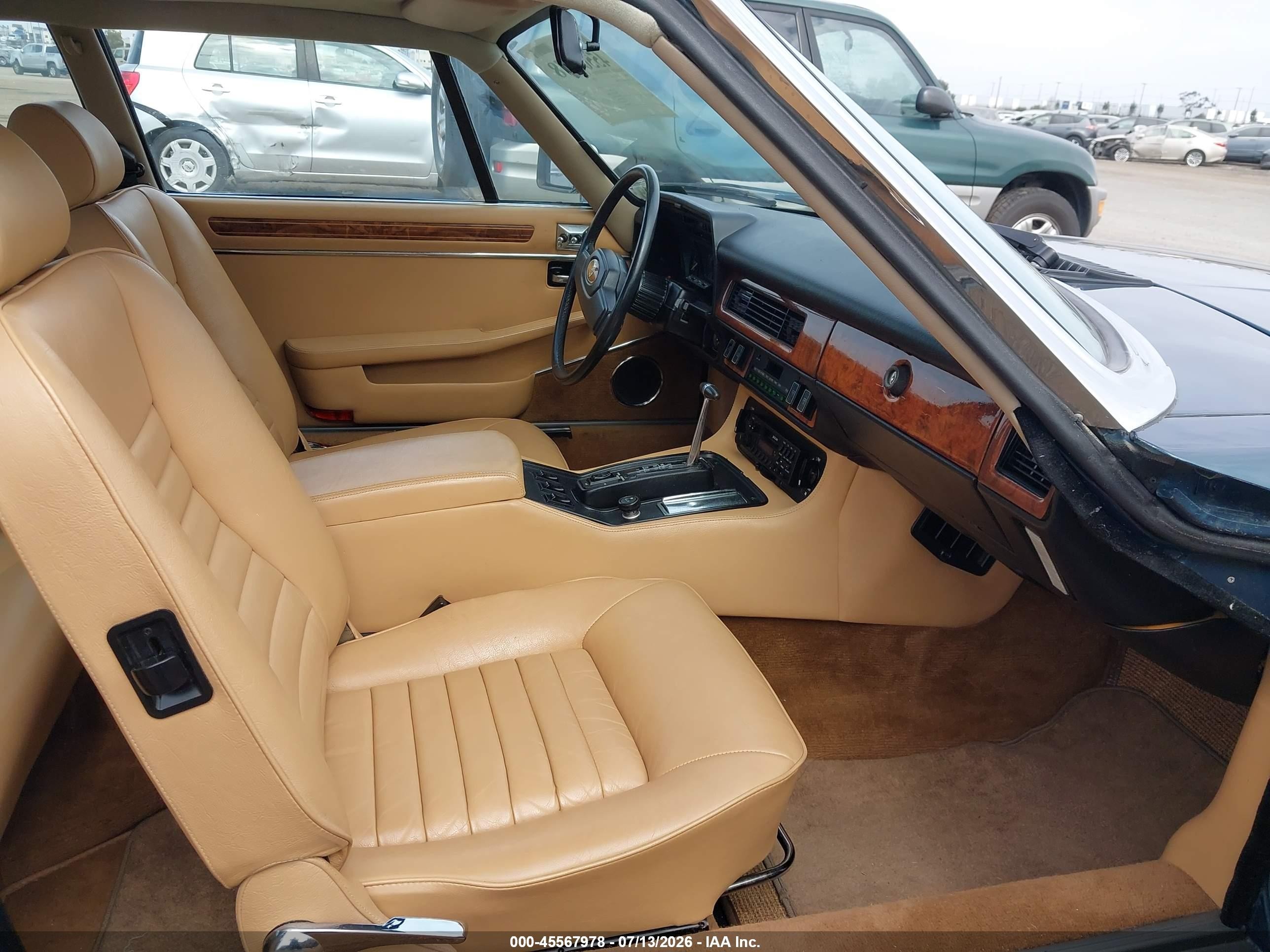 1986 Jaguar Xjs   Синий vin: SAJNV5842GC126964