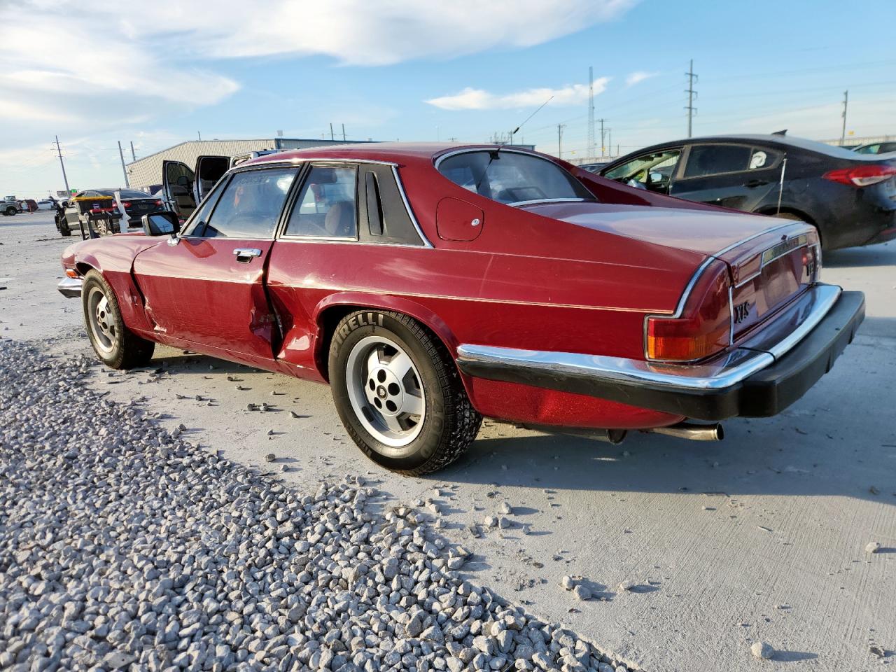 1988 Jaguar Xjs Red vin: SAJNV5842JC139236