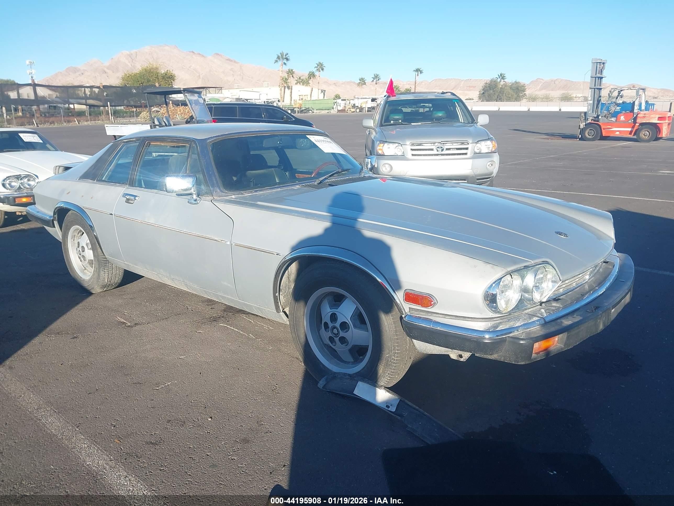 1985 Jaguar Xjs   Silver vin: SAJNV5843FC117768