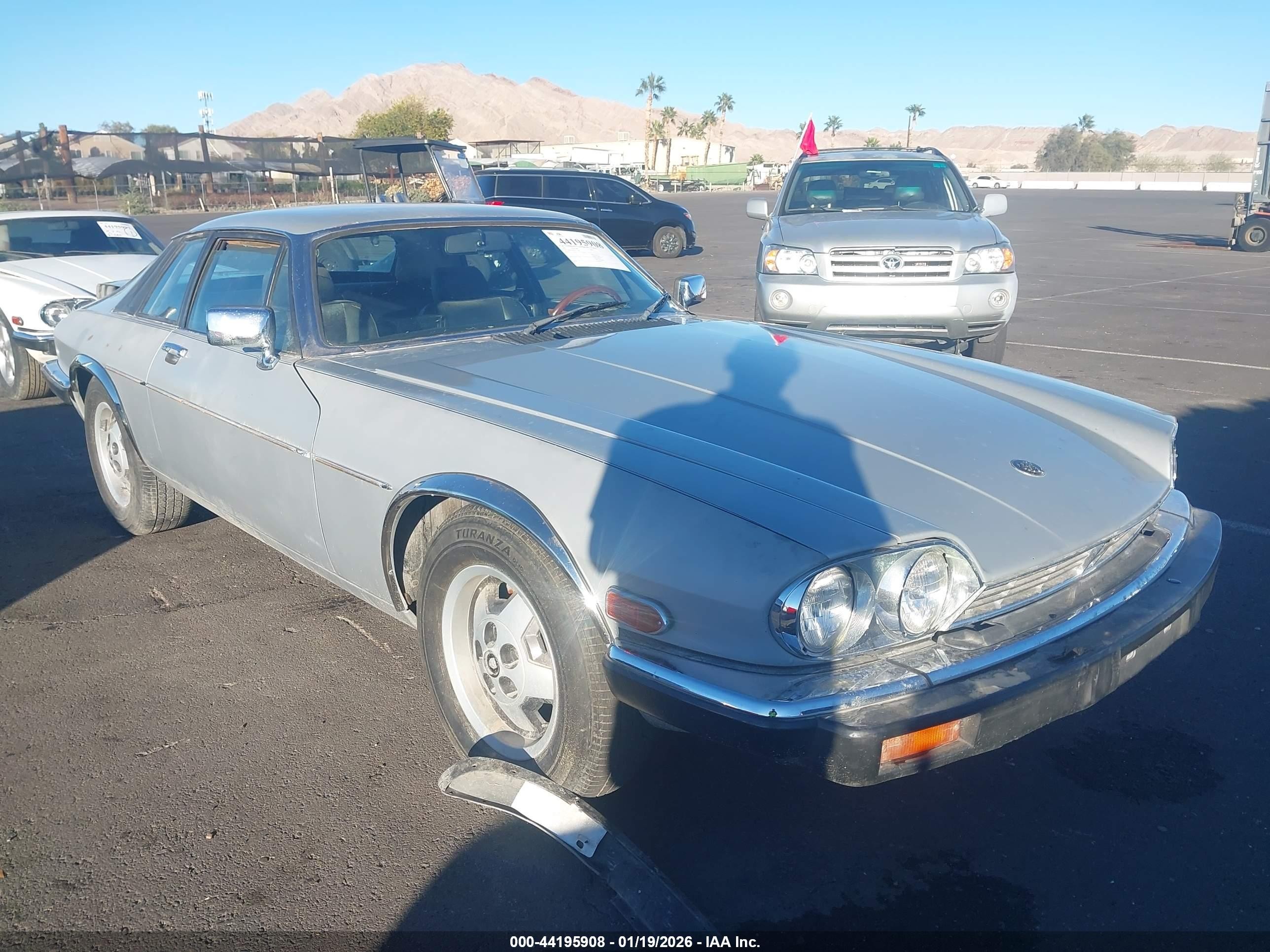 1985 Jaguar Xjs   Silver vin: SAJNV5843FC117768