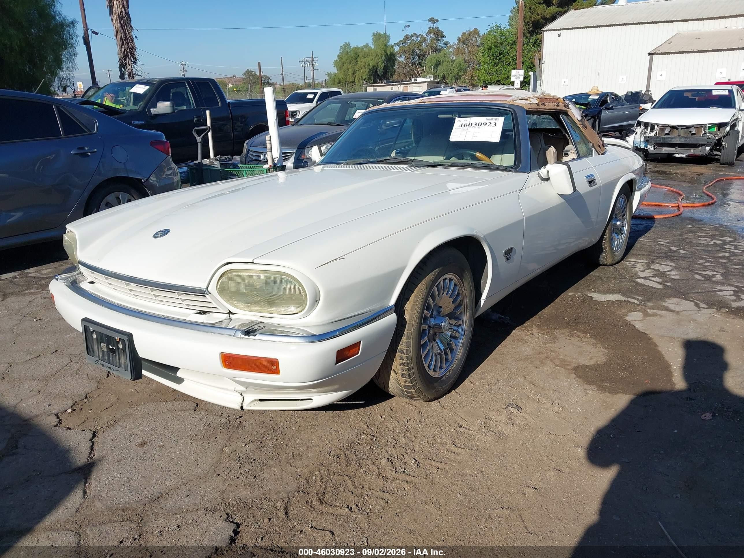 1995 Jaguar Xjs 2+2 White vin: SAJNX2345SC197679