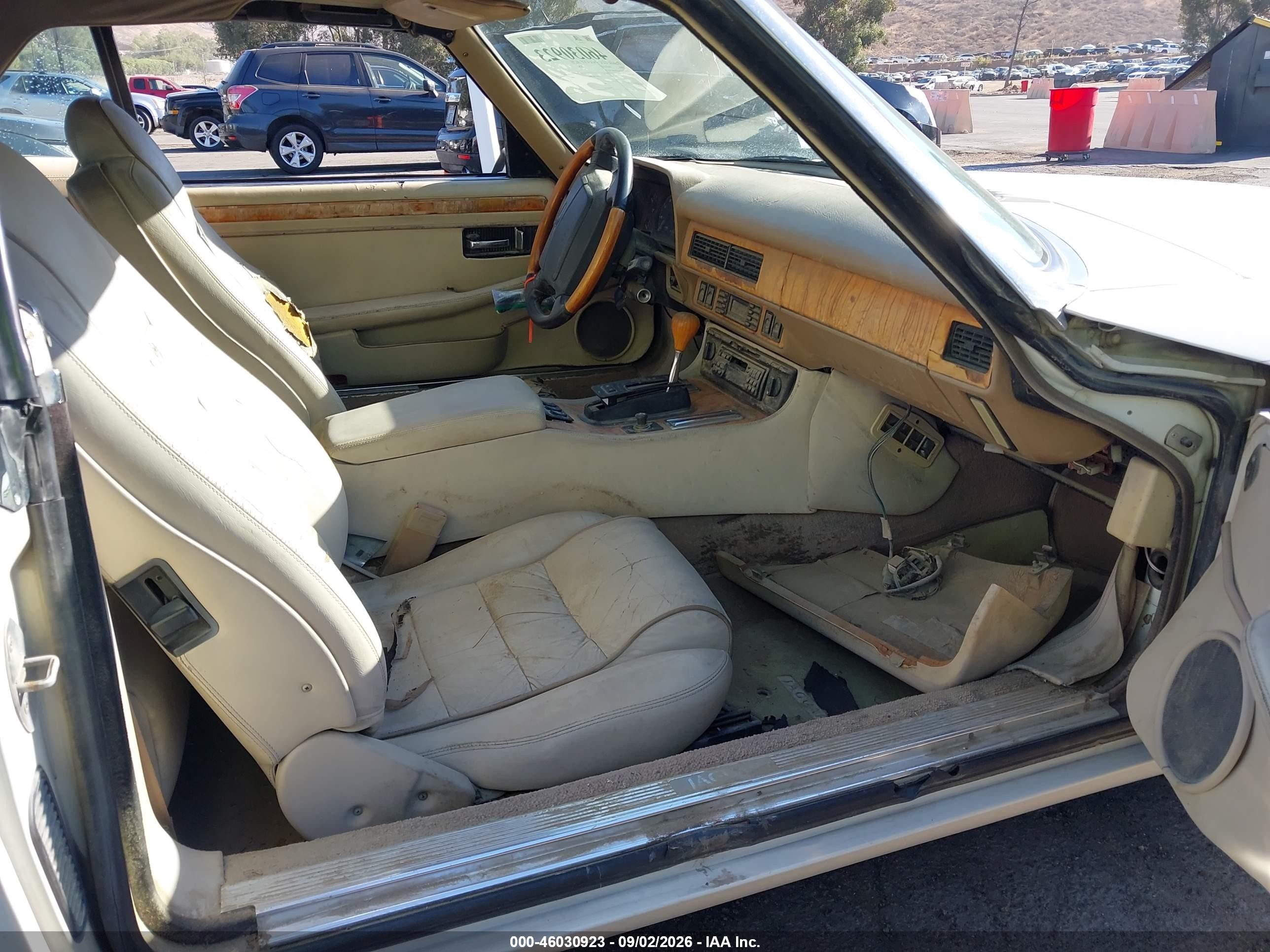 1995 Jaguar Xjs 2+2 White vin: SAJNX2345SC197679