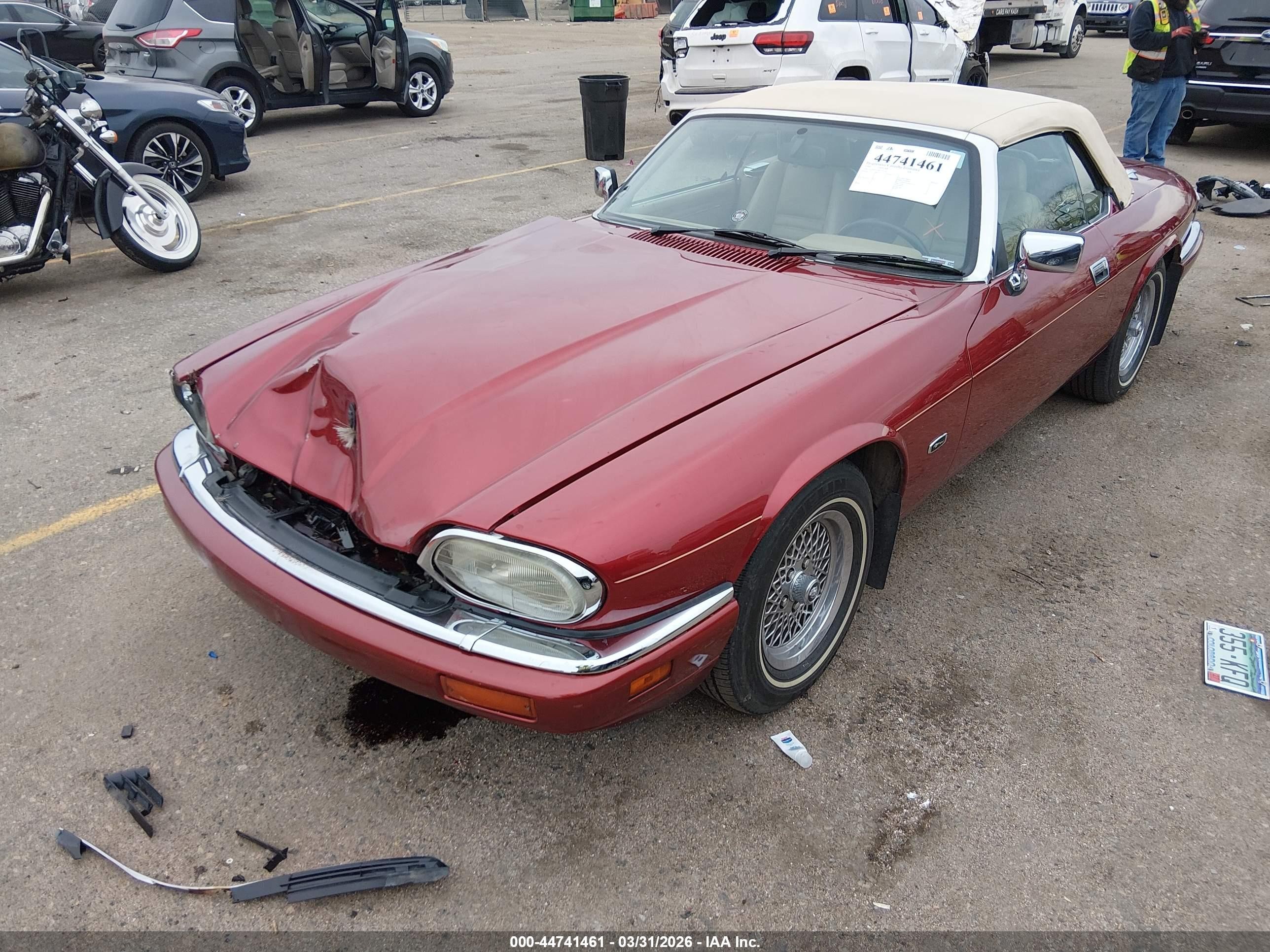 1994 Jaguar Xjs 2+2 Red vin: SAJNX2745RC191109