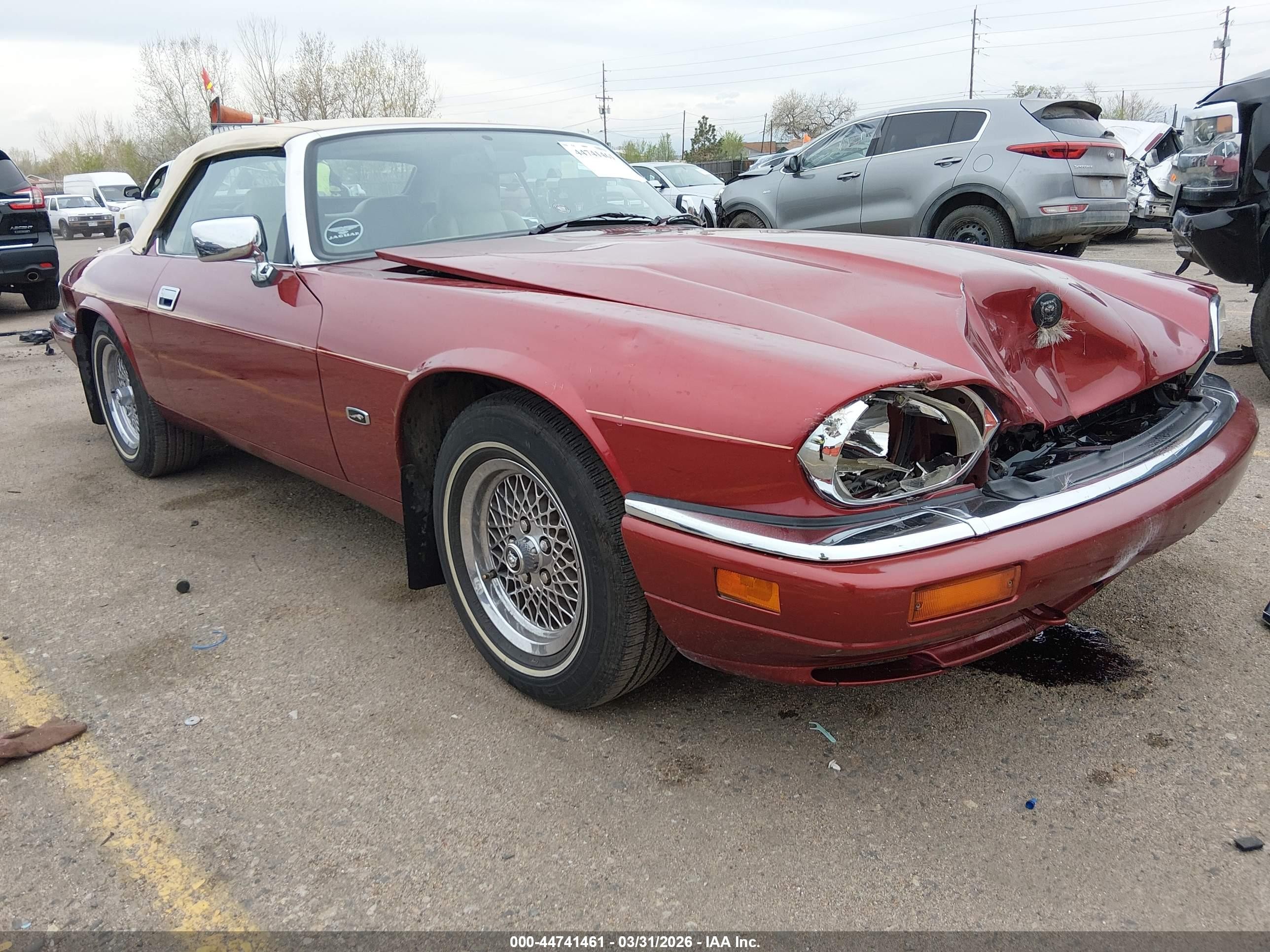 1994 Jaguar Xjs 2+2 Red vin: SAJNX2745RC191109