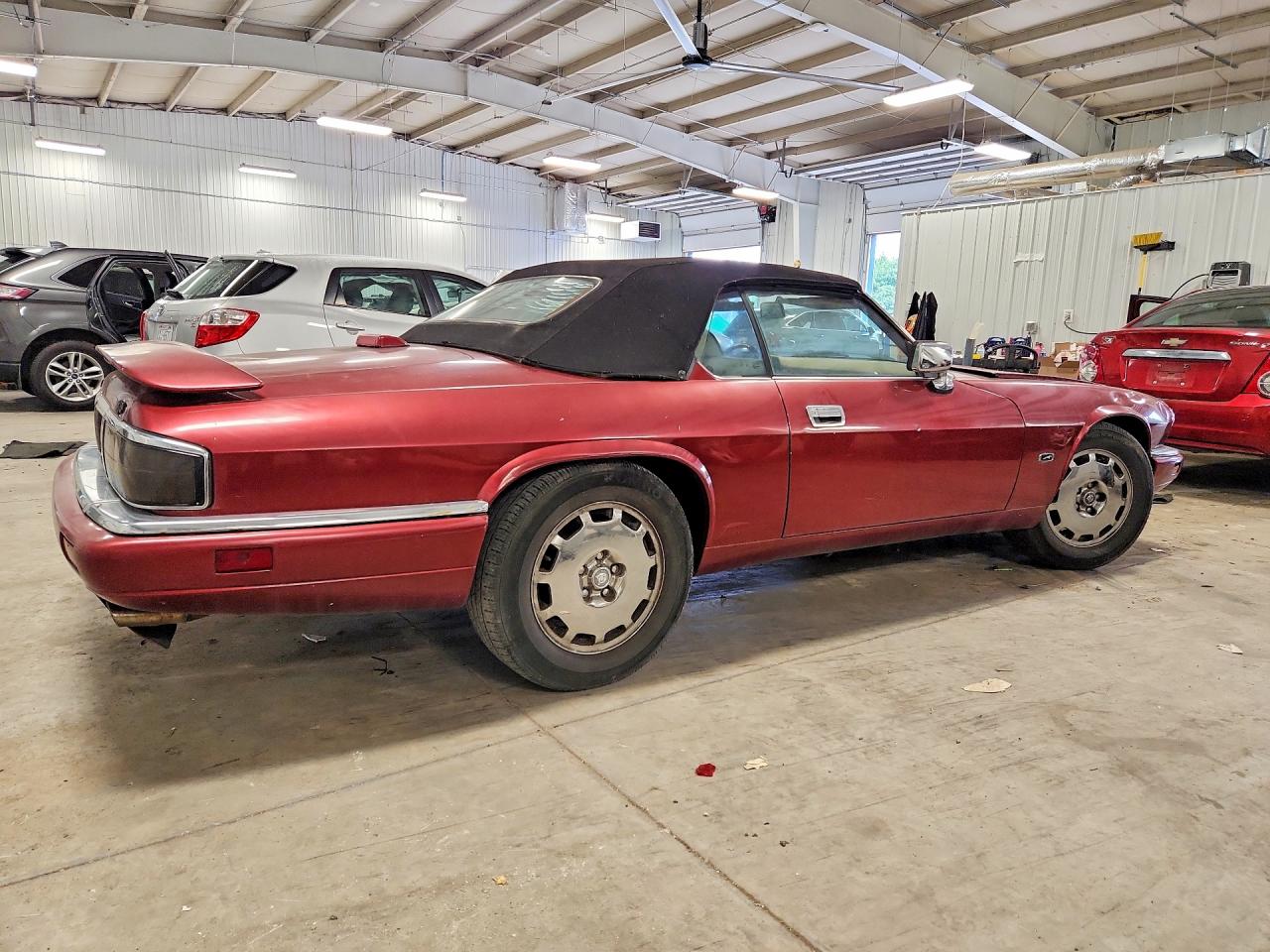 1996 Jaguar Xjs 2+2 Бордовый vin: SAJNX2747TC224263