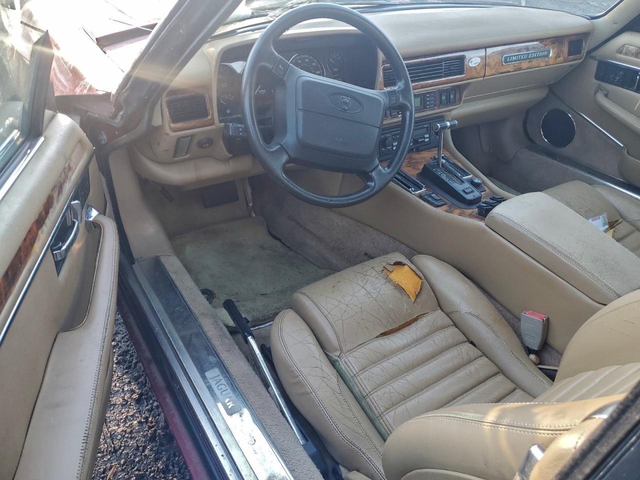 1994 Jaguar Xjs 2+2 Red vin: SAJNX2748RC188804