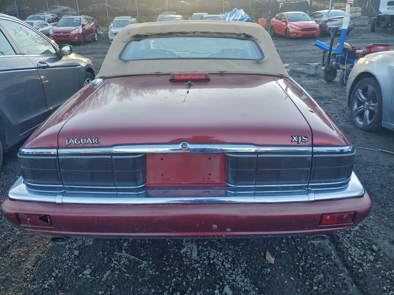 1994 Jaguar Xjs 2+2 Red vin: SAJNX2748RC188804