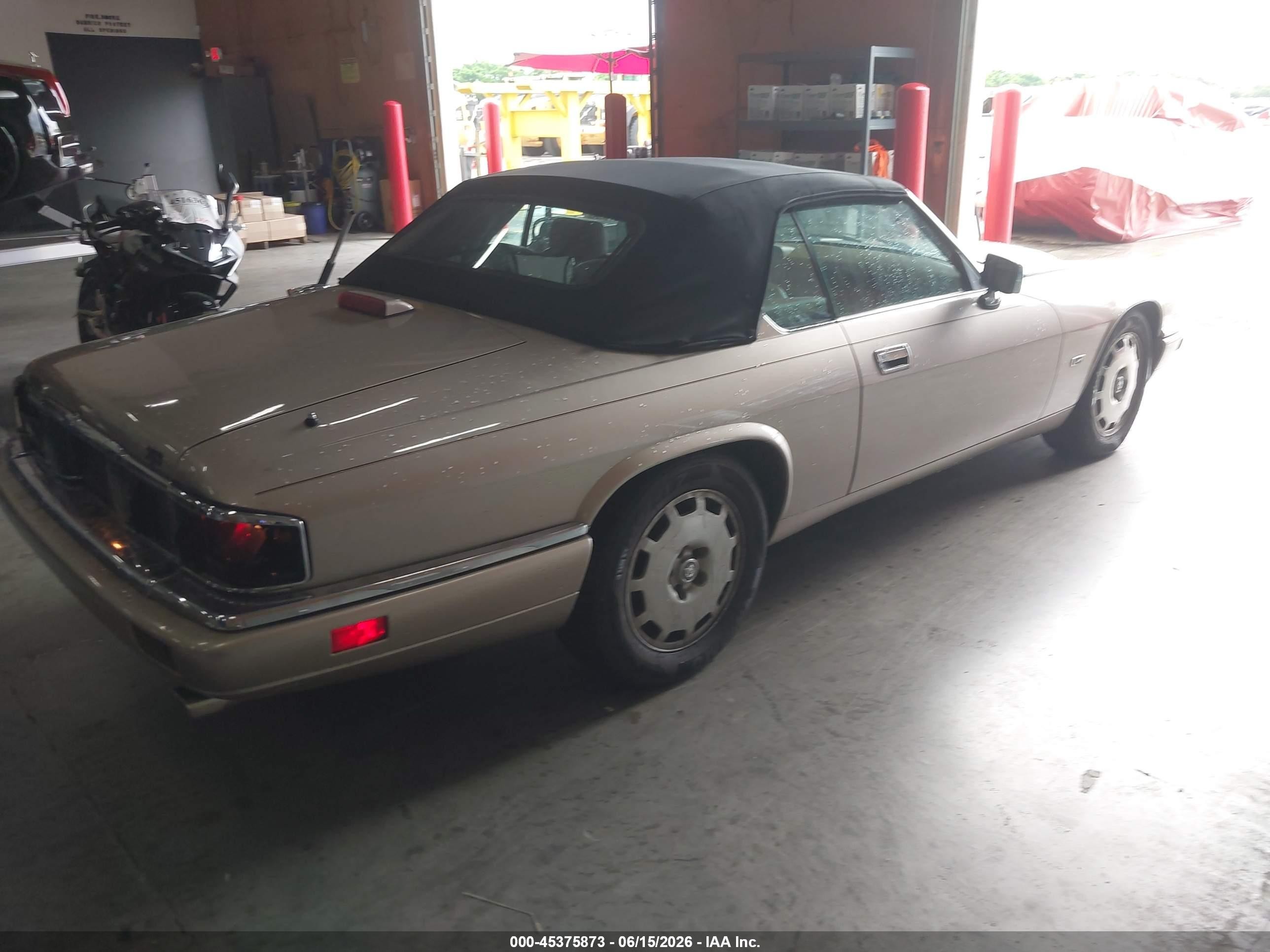 1994 Jaguar Xjs 2+2 Gold vin: SAJNX274XRC188674