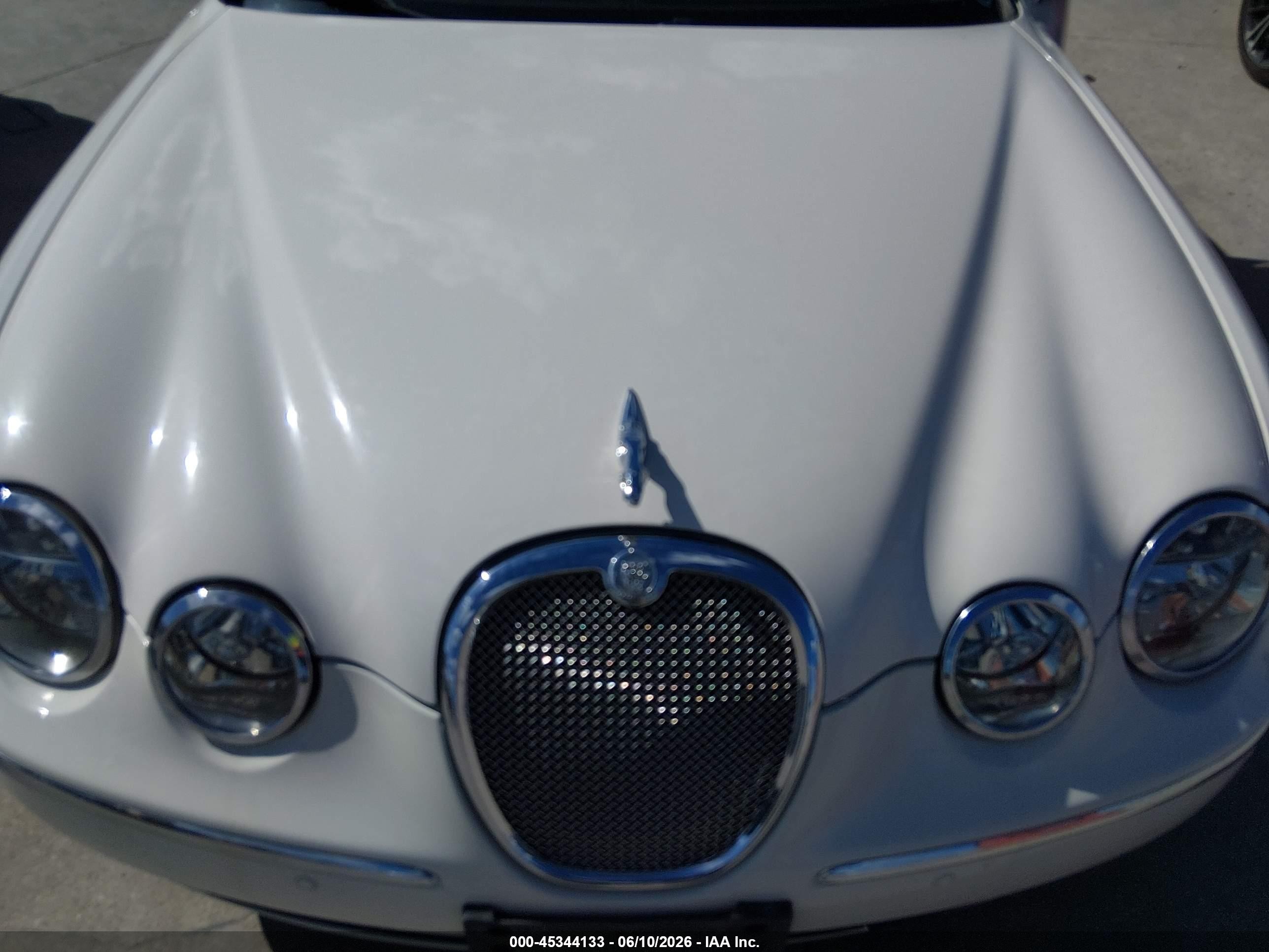 2007 Jaguar S-type 3.0 V6 Cream vin: SAJWA01A27FN78642