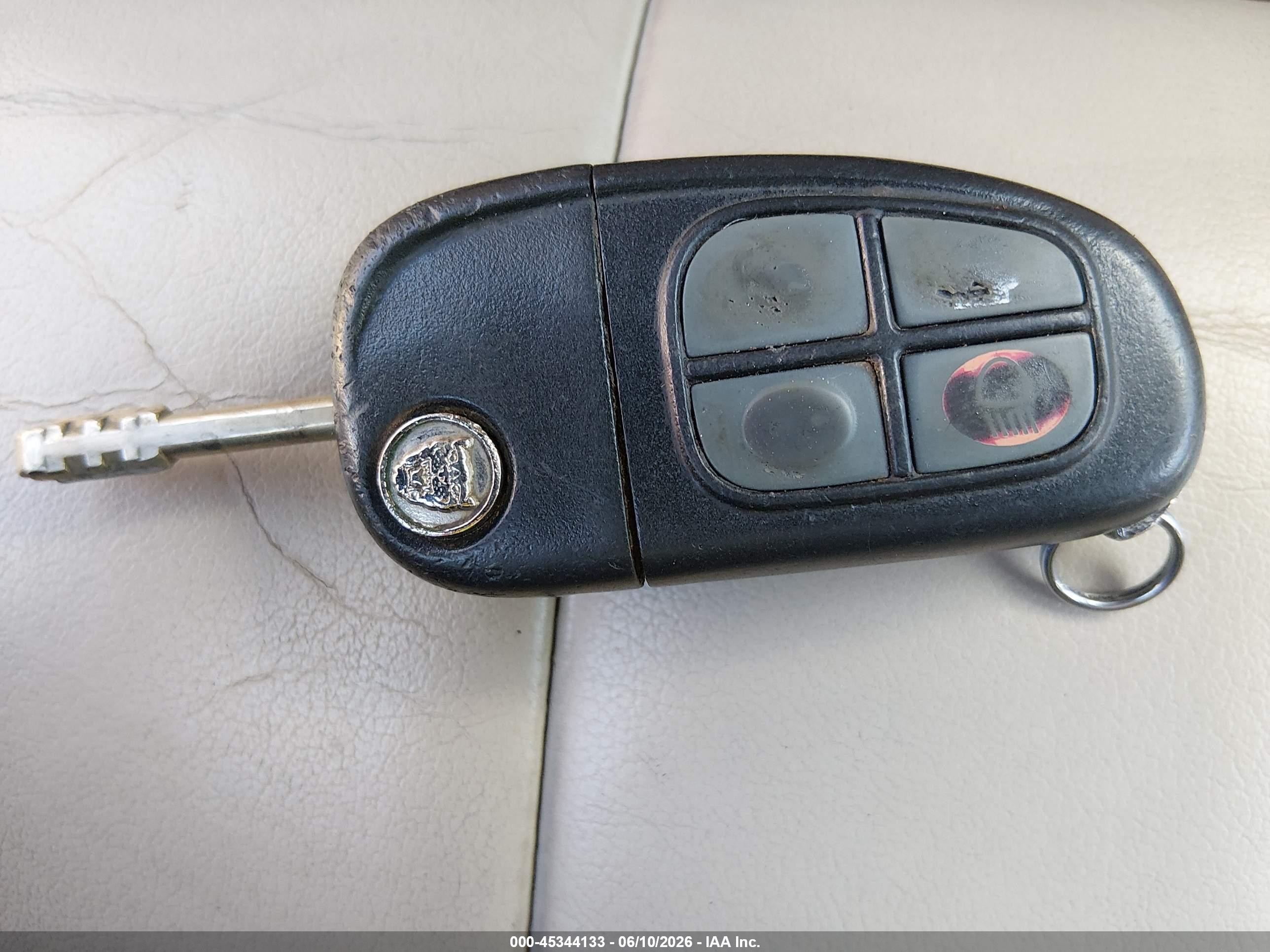 2007 Jaguar S-type 3.0 V6 Cream vin: SAJWA01A27FN78642