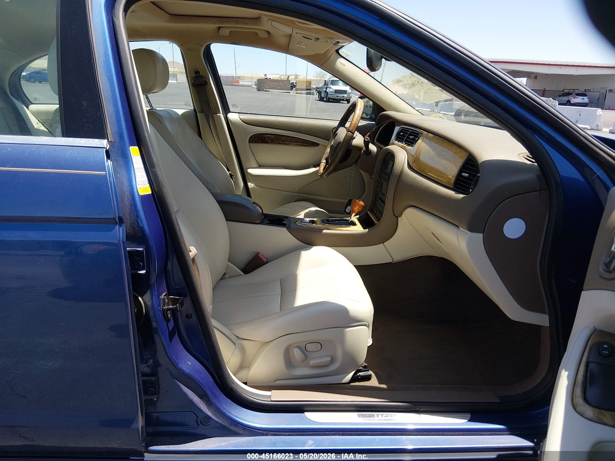 2006 Jaguar S-type 3.0l V6 Blue vin: SAJWA01A96FN61108