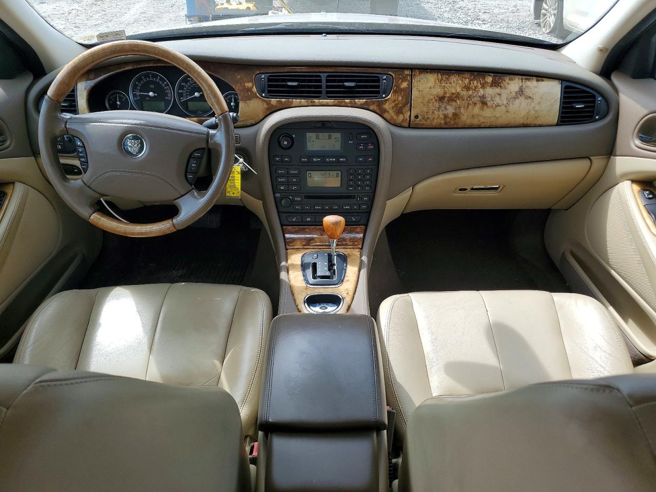 2005 Jaguar S-type Gold vin: SAJWA01T15FN20150