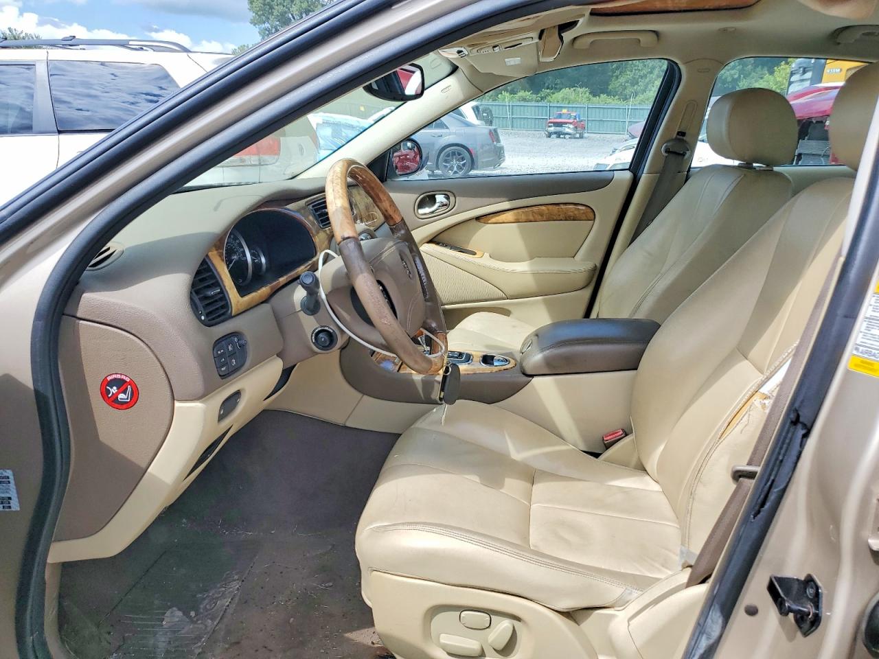 2005 Jaguar S-type Gold vin: SAJWA01T15FN20150