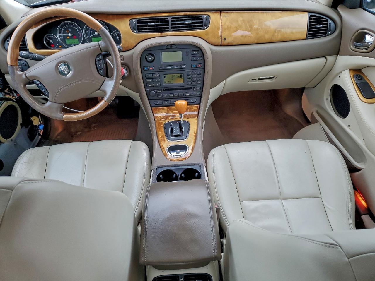 2005 Jaguar S-type Silver vin: SAJWA01T15FN20794