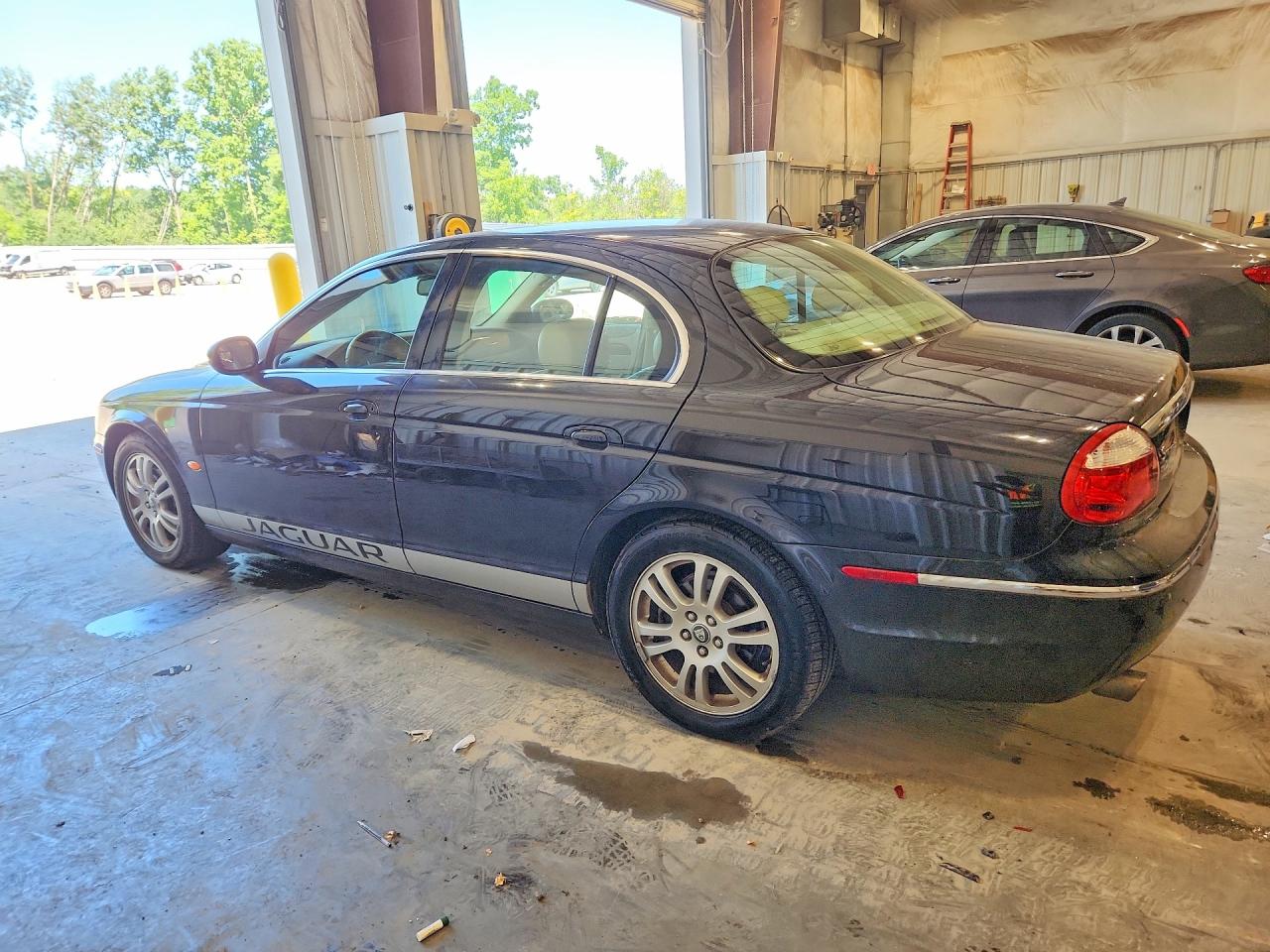2005 Jaguar S-type Black vin: SAJWA01T25FN28869