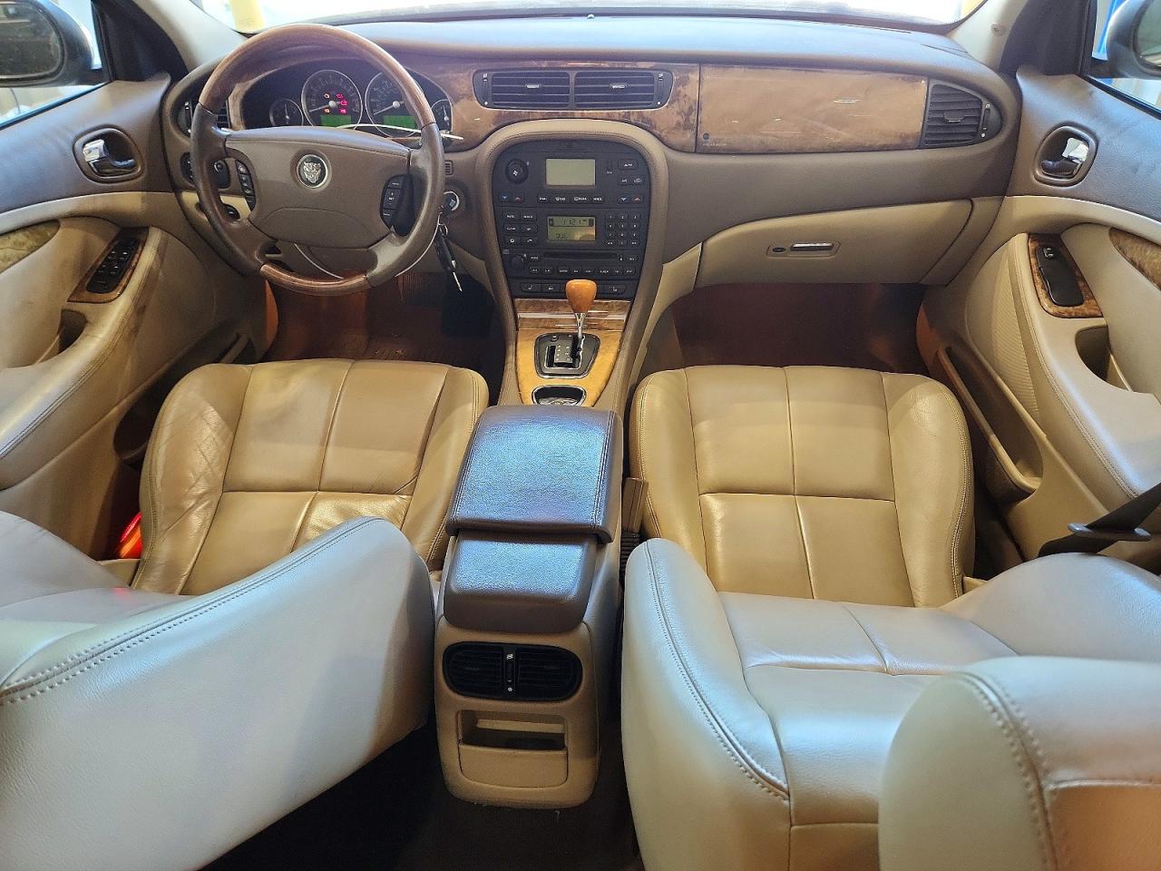 2005 Jaguar S-type Black vin: SAJWA01T25FN28869