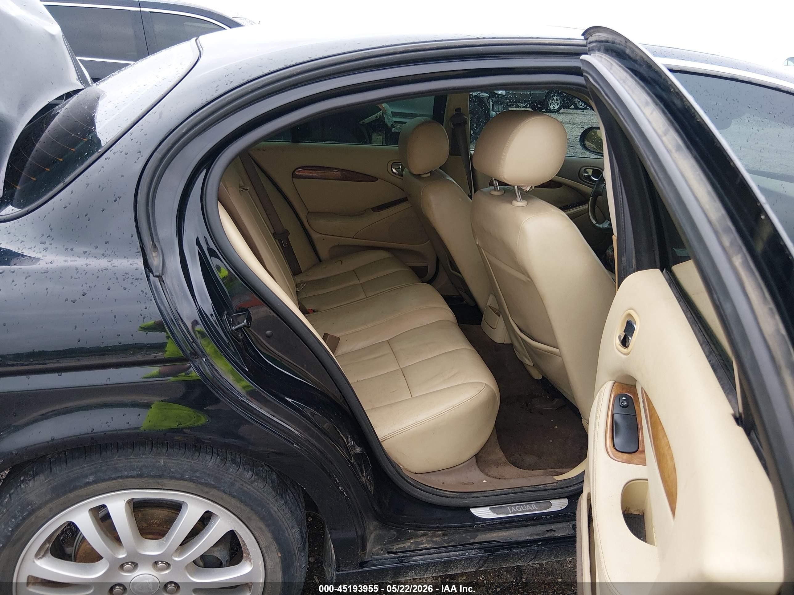 2005 Jaguar S-type 3.0l V6 Black vin: SAJWA01T45FN51859