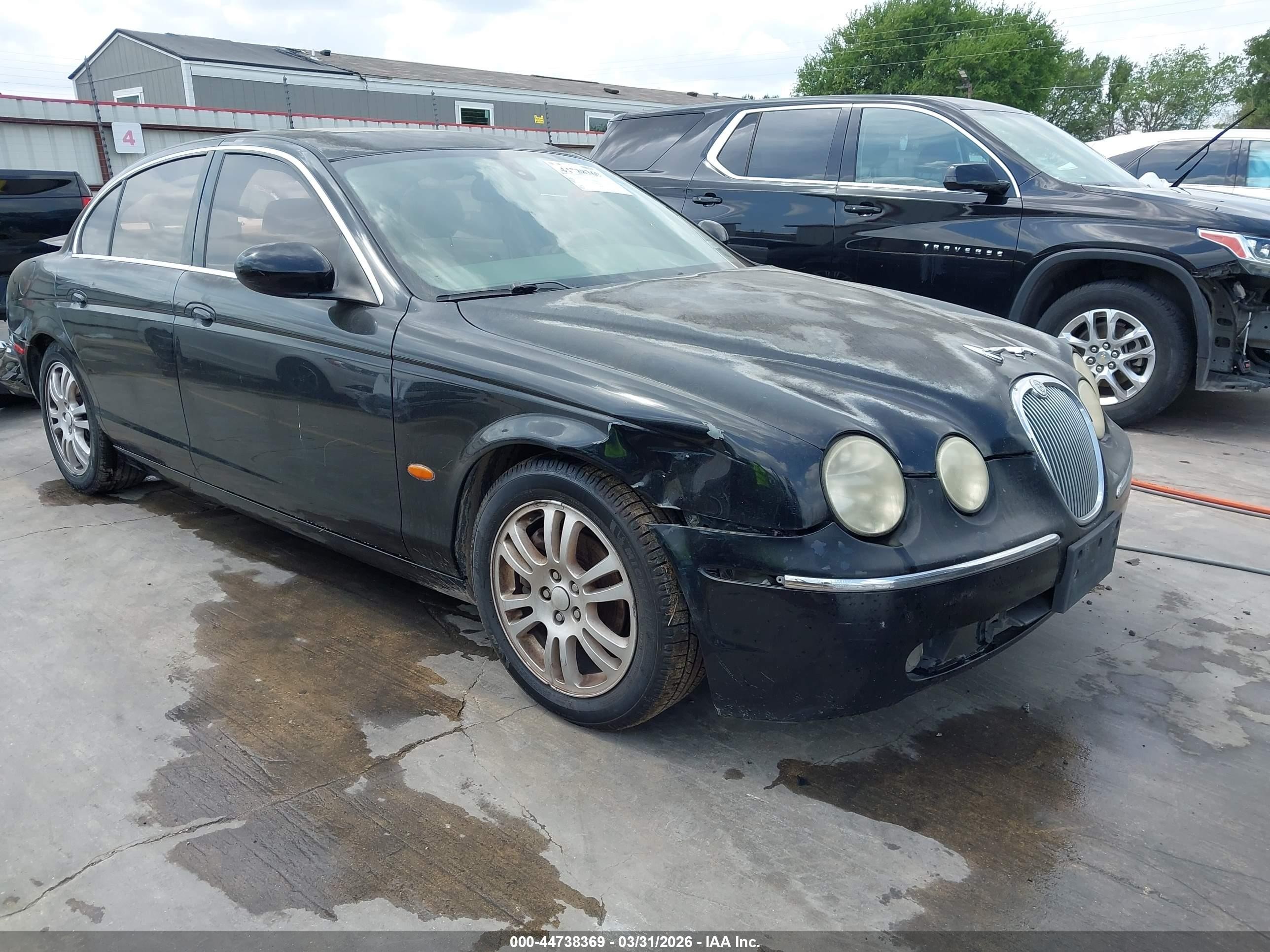 SAJWA01T55FN14352