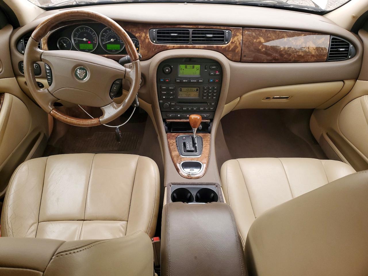 2005 Jaguar S-type Beige vin: SAJWA01T95FN14256