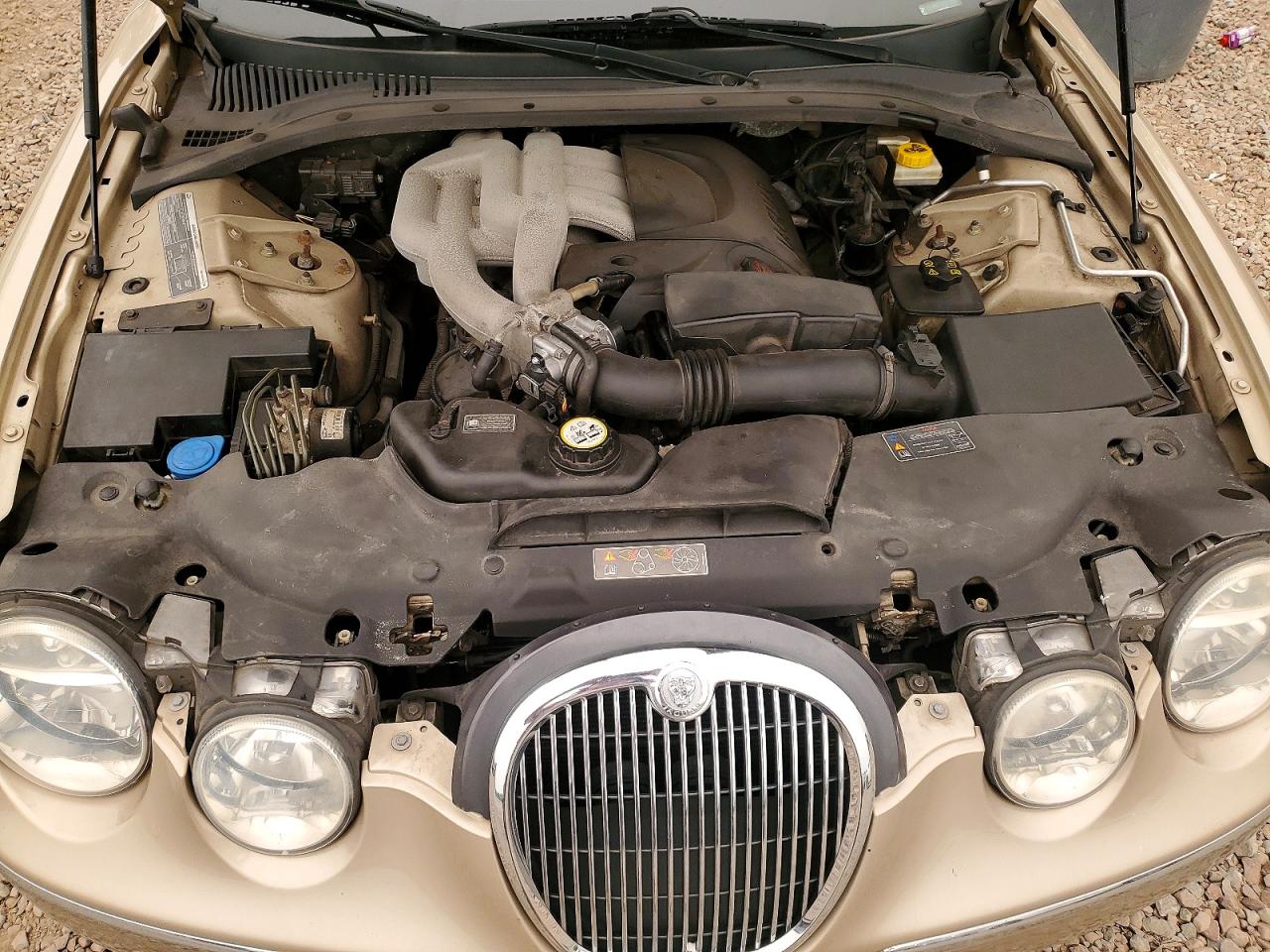 2005 Jaguar S-type Beige vin: SAJWA01T95FN14256