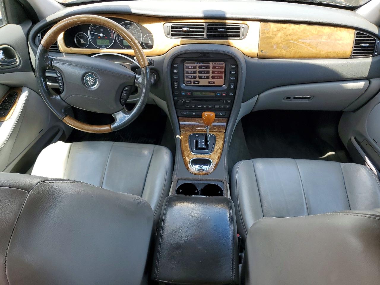 2005 Jaguar S-type 4.2 Gray vin: SAJWA01U55HN19242