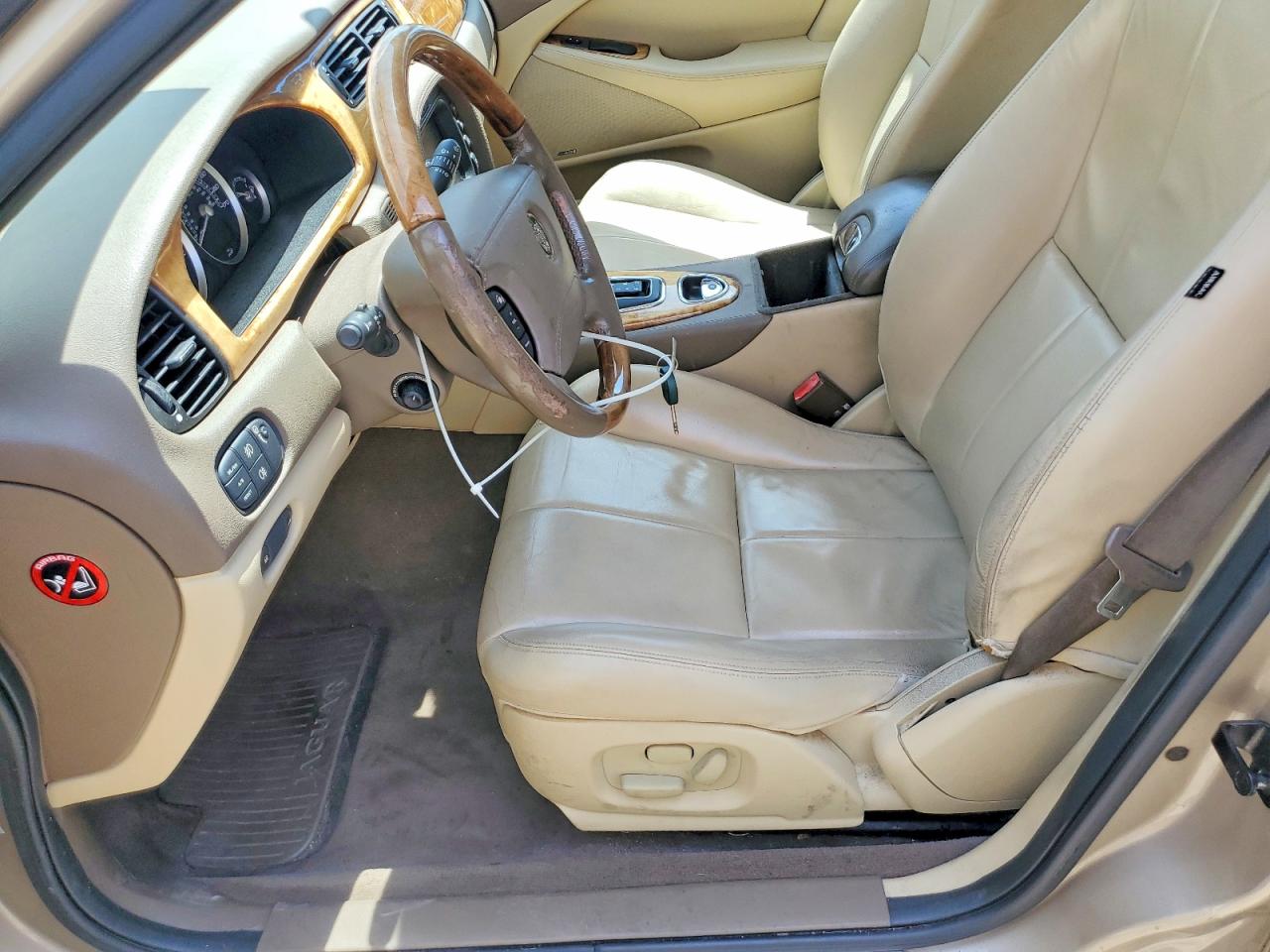 2005 Jaguar S-type 4.2 Желто-коричневый vin: SAJWA01U65HN18911