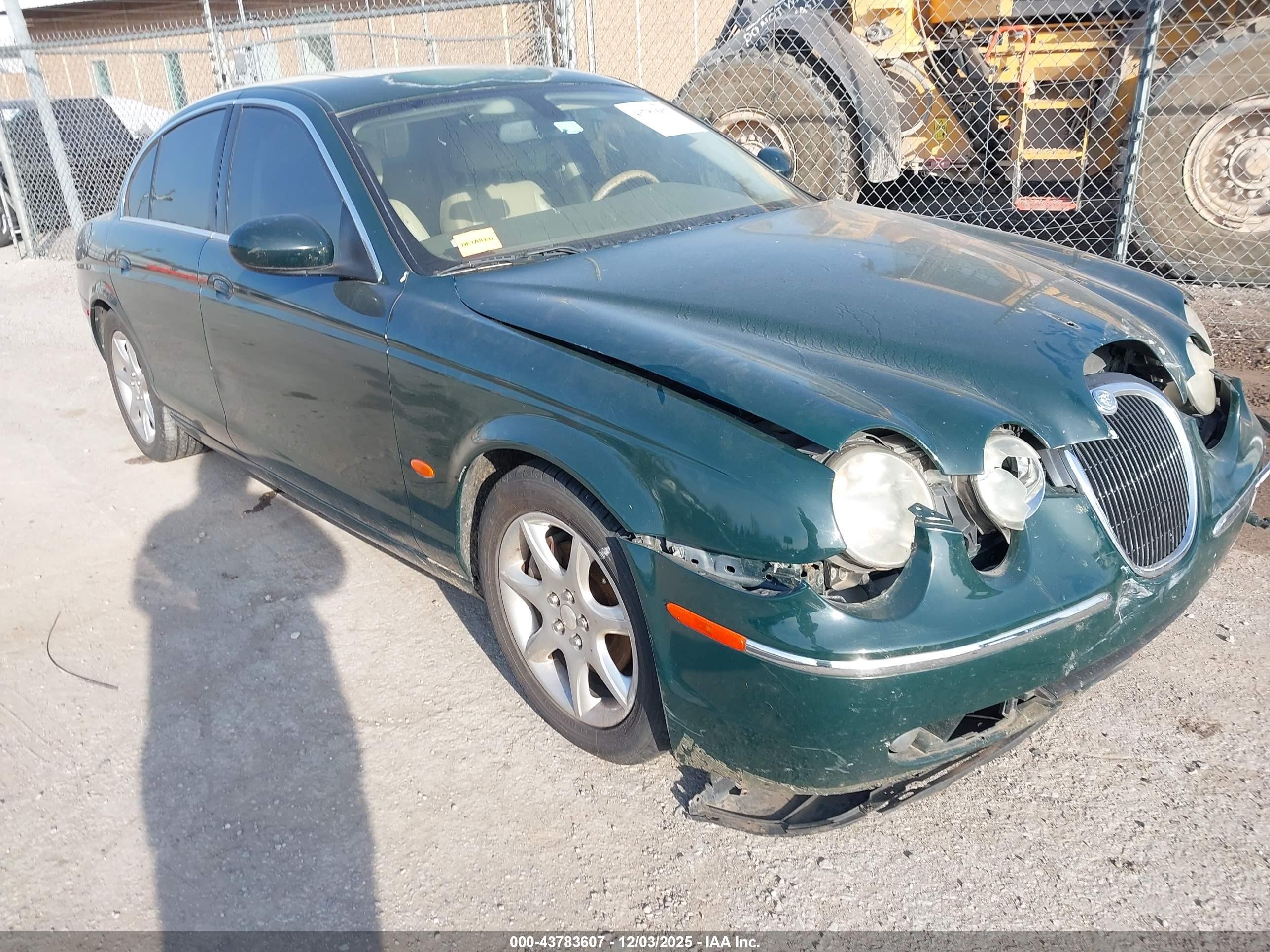 2005 Jaguar S-type 4.2l V8 Green vin: SAJWA01U75HN13555