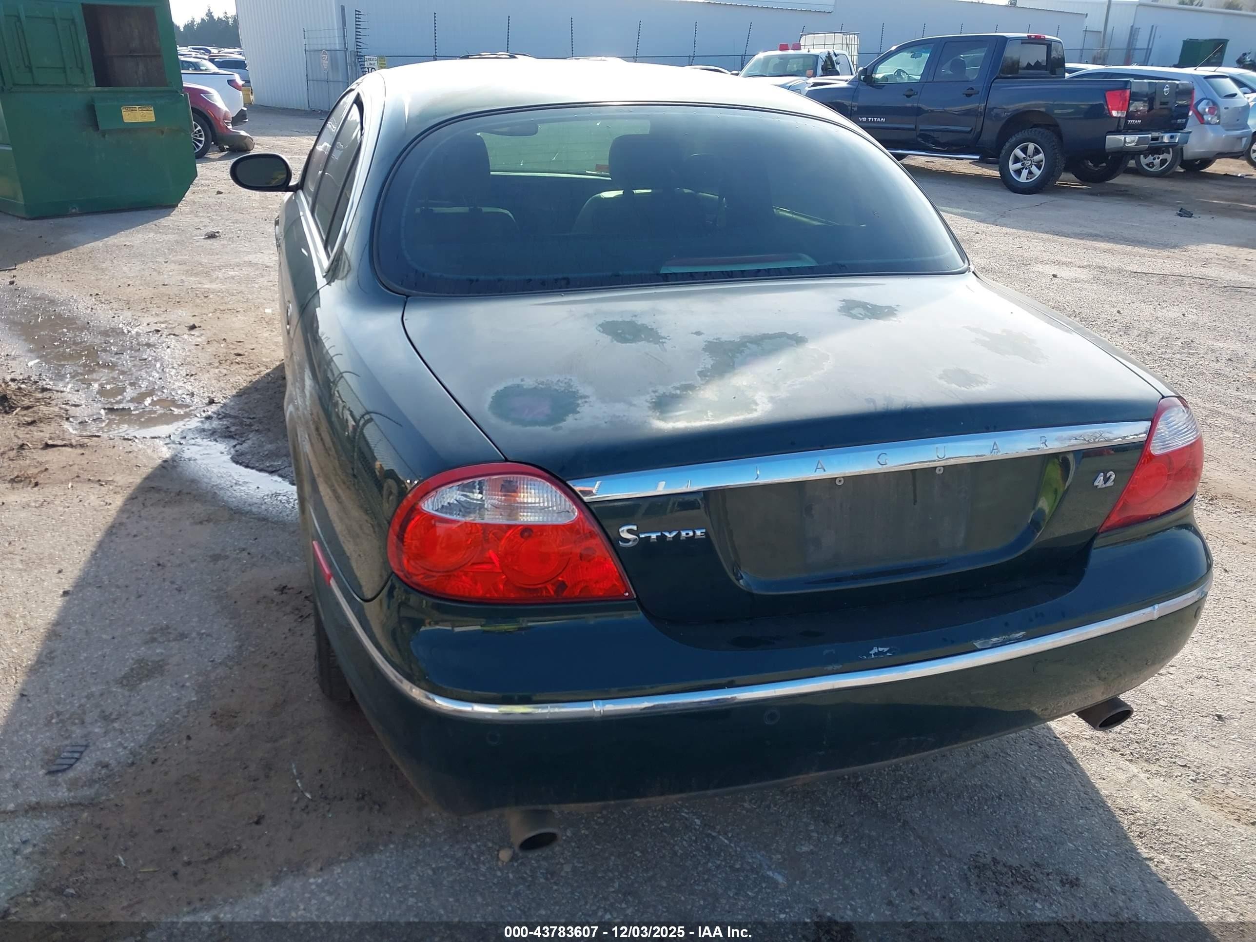 2005 Jaguar S-type 4.2l V8 Green vin: SAJWA01U75HN13555