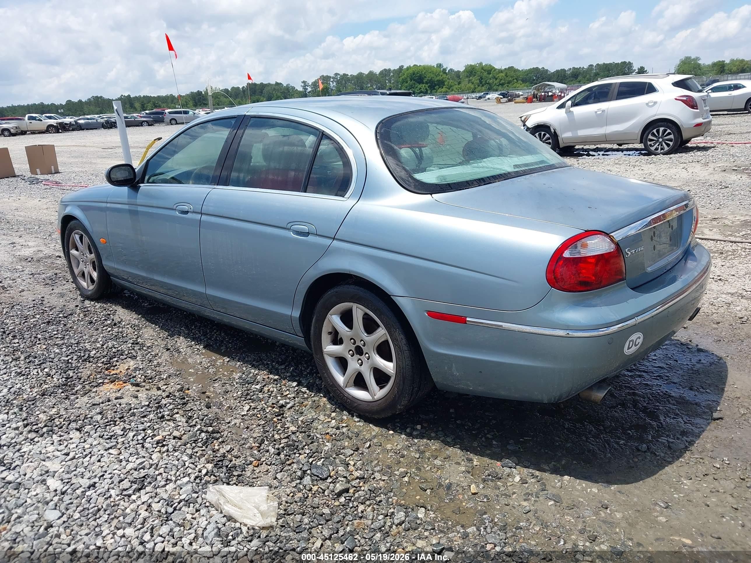 2005 Jaguar S-type 4.2l V8 Light Blue vin: SAJWA01U75HN17363