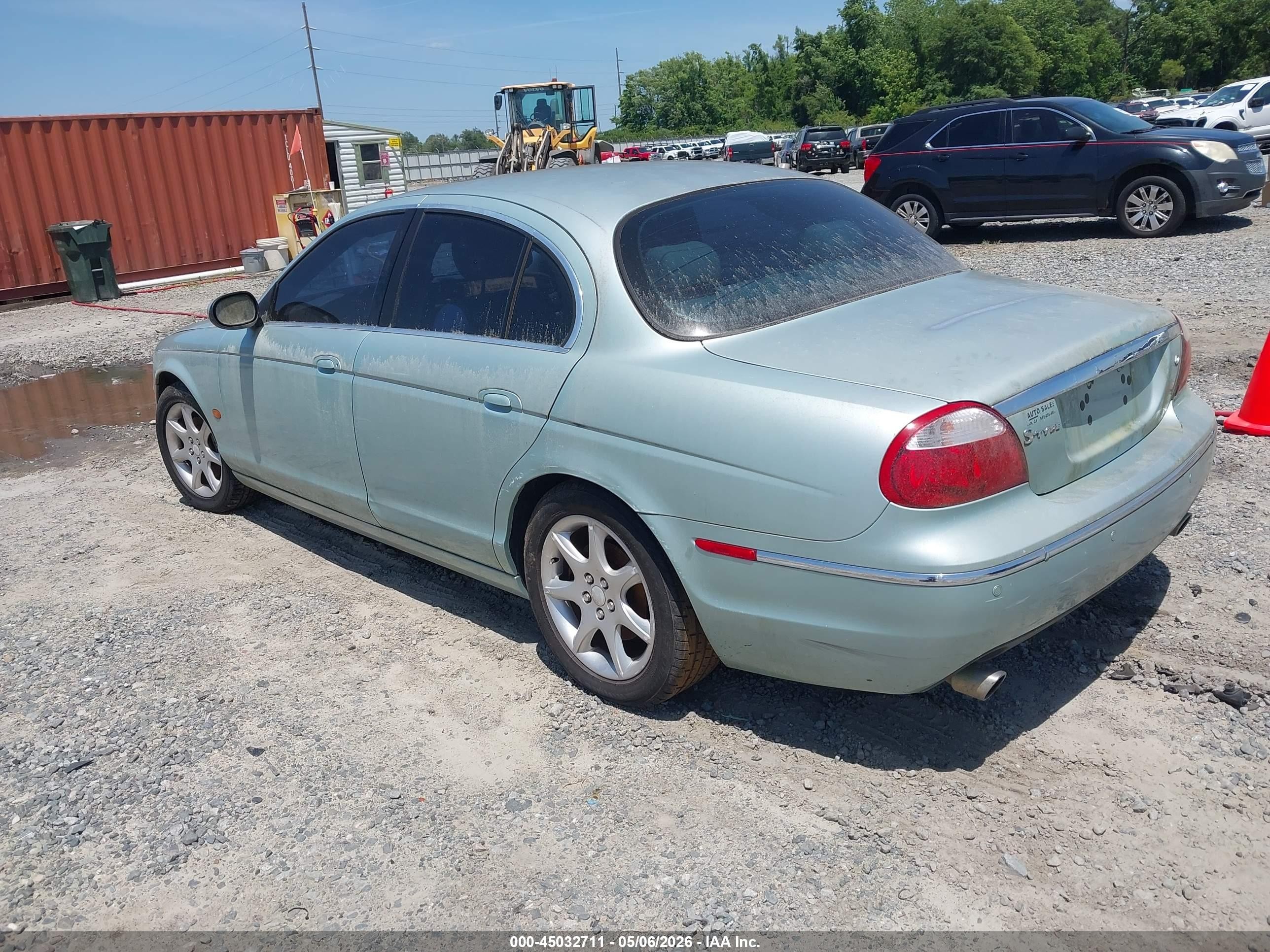 2005 Jaguar S-type 4.2l V8 Light Blue vin: SAJWA01U85HN20532