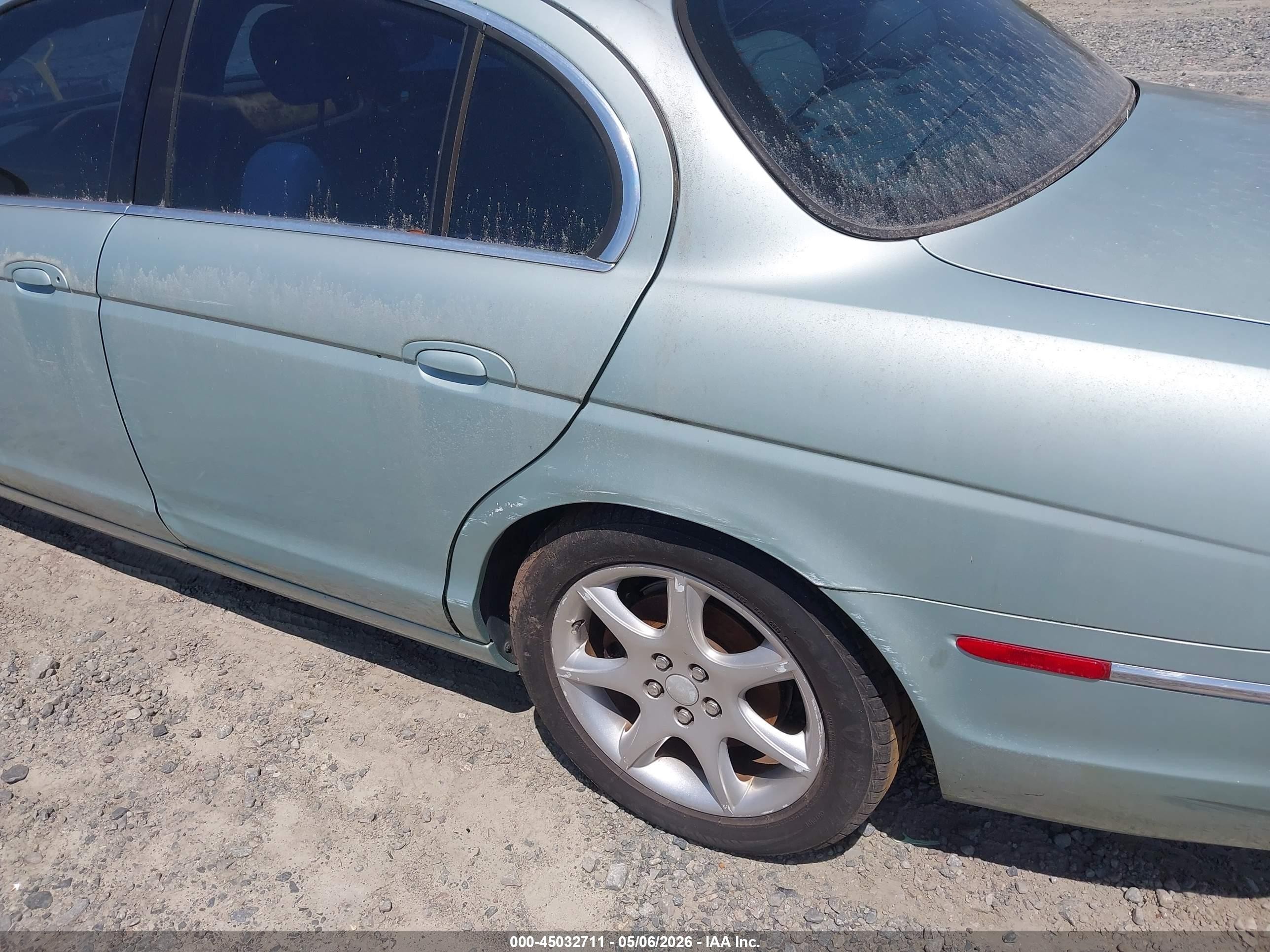 2005 Jaguar S-type 4.2l V8 Light Blue vin: SAJWA01U85HN20532