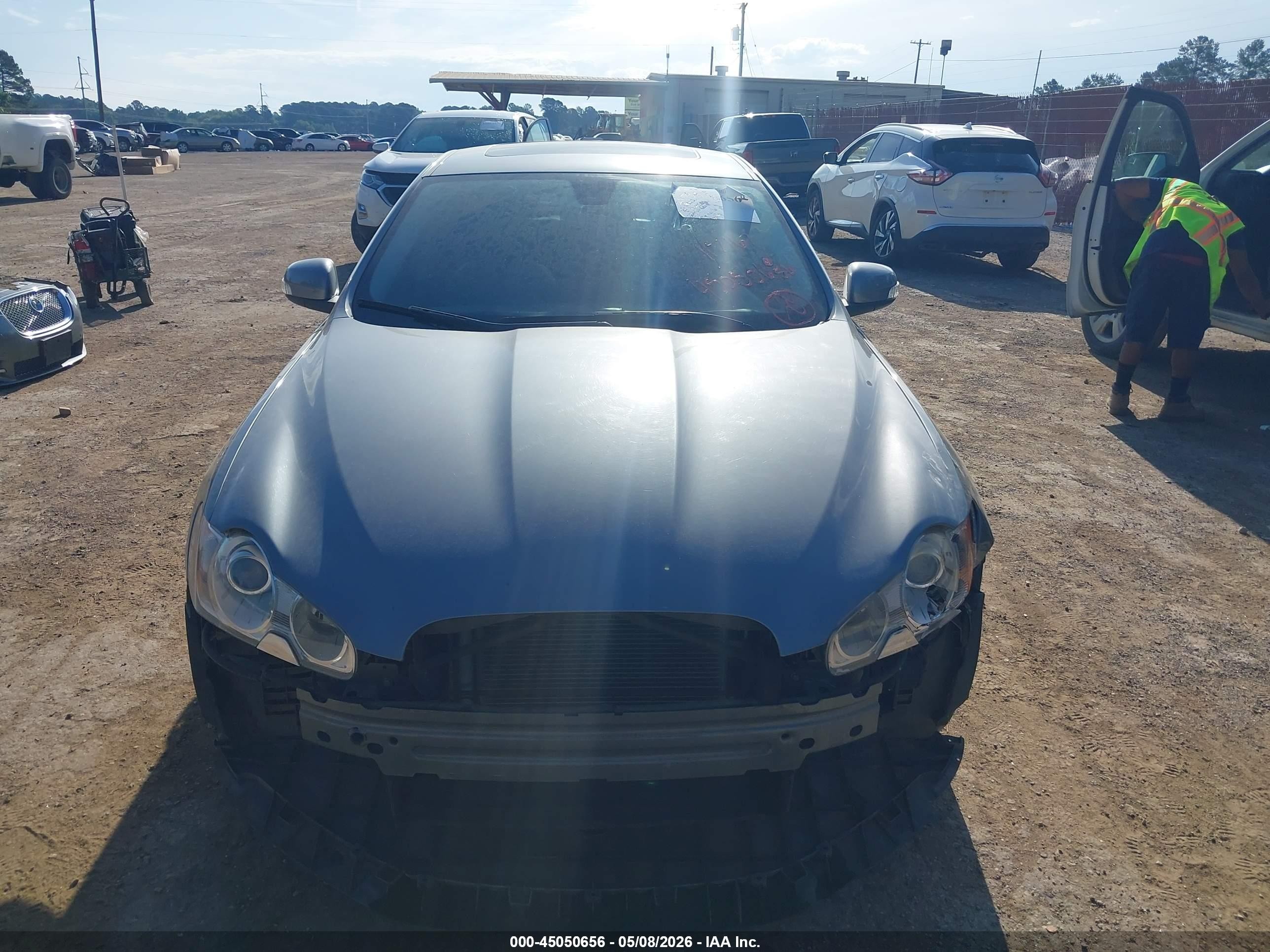 2009 Jaguar Xf Luxury Gray vin: SAJWA05B09HR09082