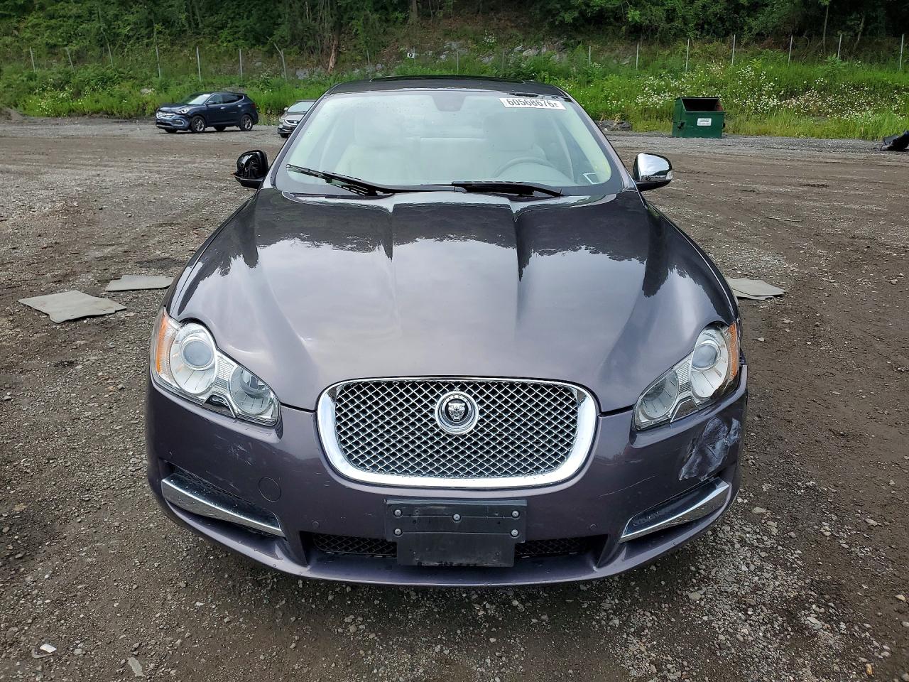 2009 Jaguar Xf Premium Luxury Gray vin: SAJWA06B19HR08358