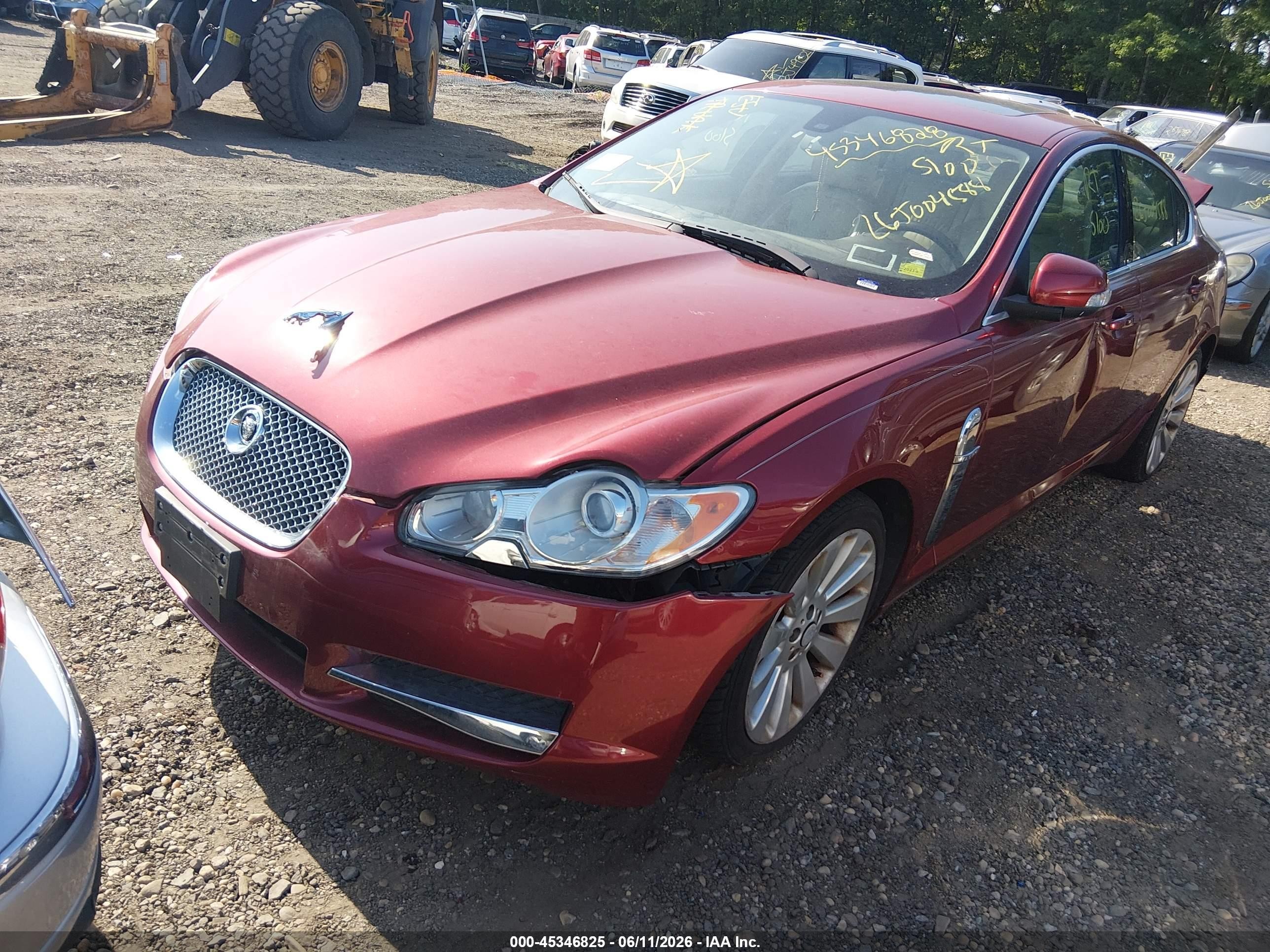 2009 Jaguar Xf Premium Luxury Red vin: SAJWA06B29HR11477