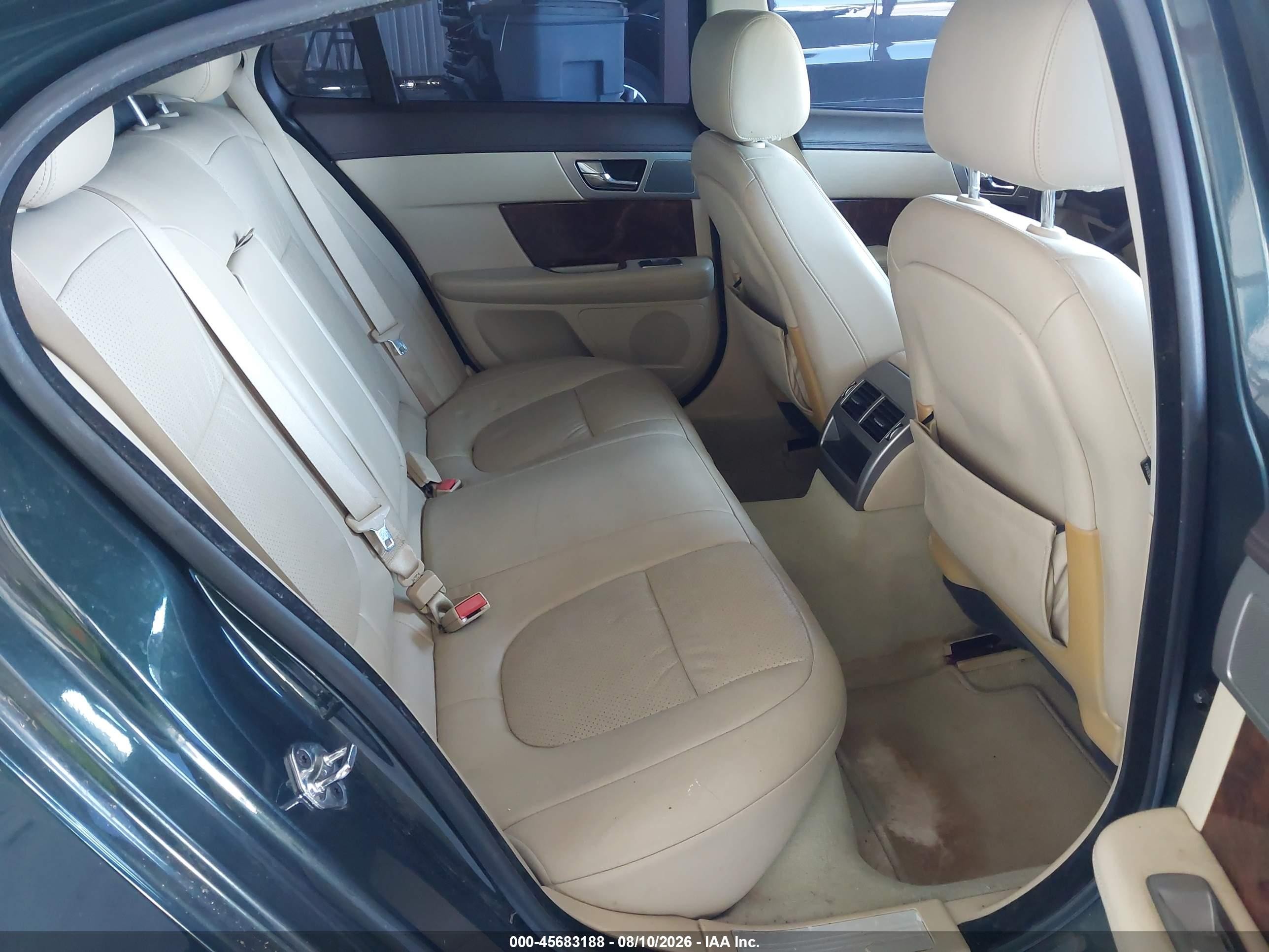 2009 Jaguar Xf Premium Luxury Green vin: SAJWA06B59HR05060