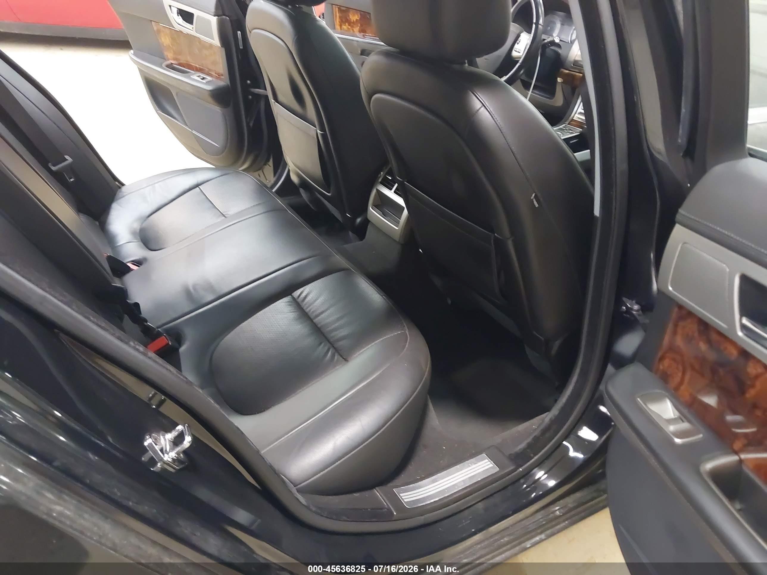 2009 Jaguar Xf Premium Luxury Black vin: SAJWA06B69HR05231