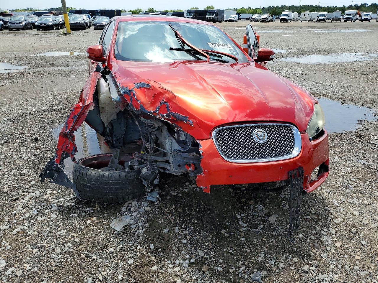 2009 Jaguar Xf Premium Luxury Красный vin: SAJWA06B89HR24394